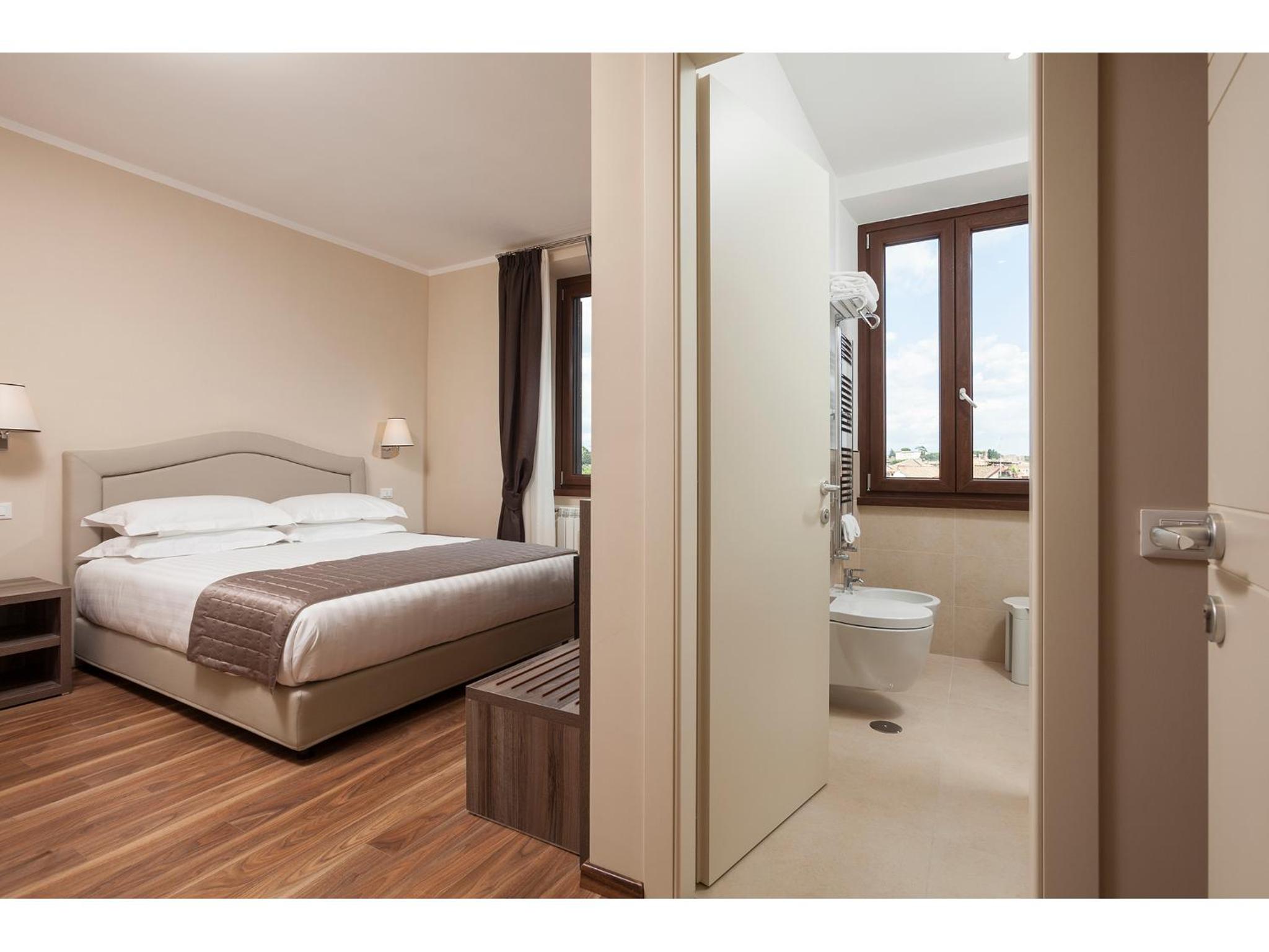 Double Room photo 3
