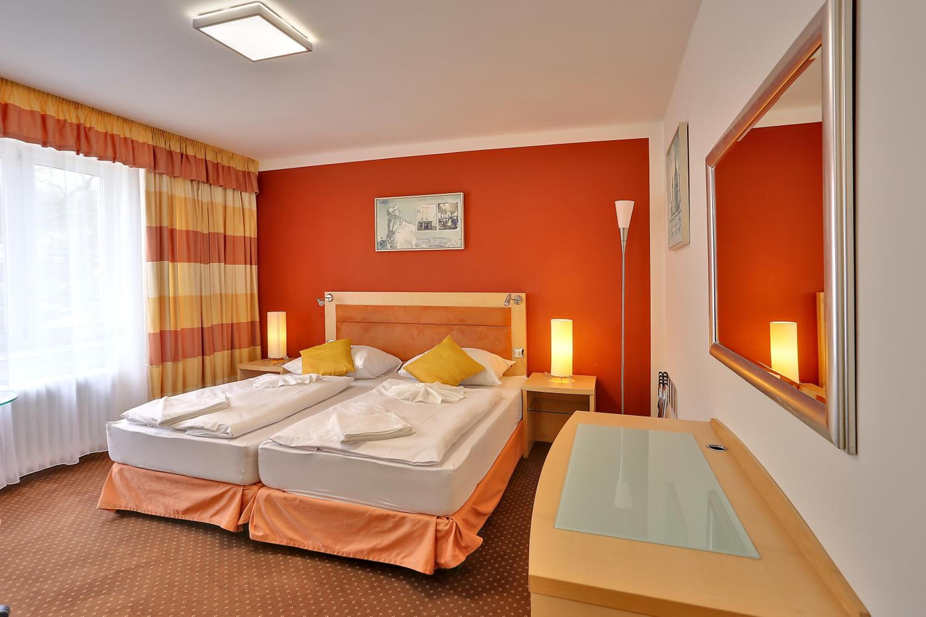Superior Double or Twin Room - Photo 1