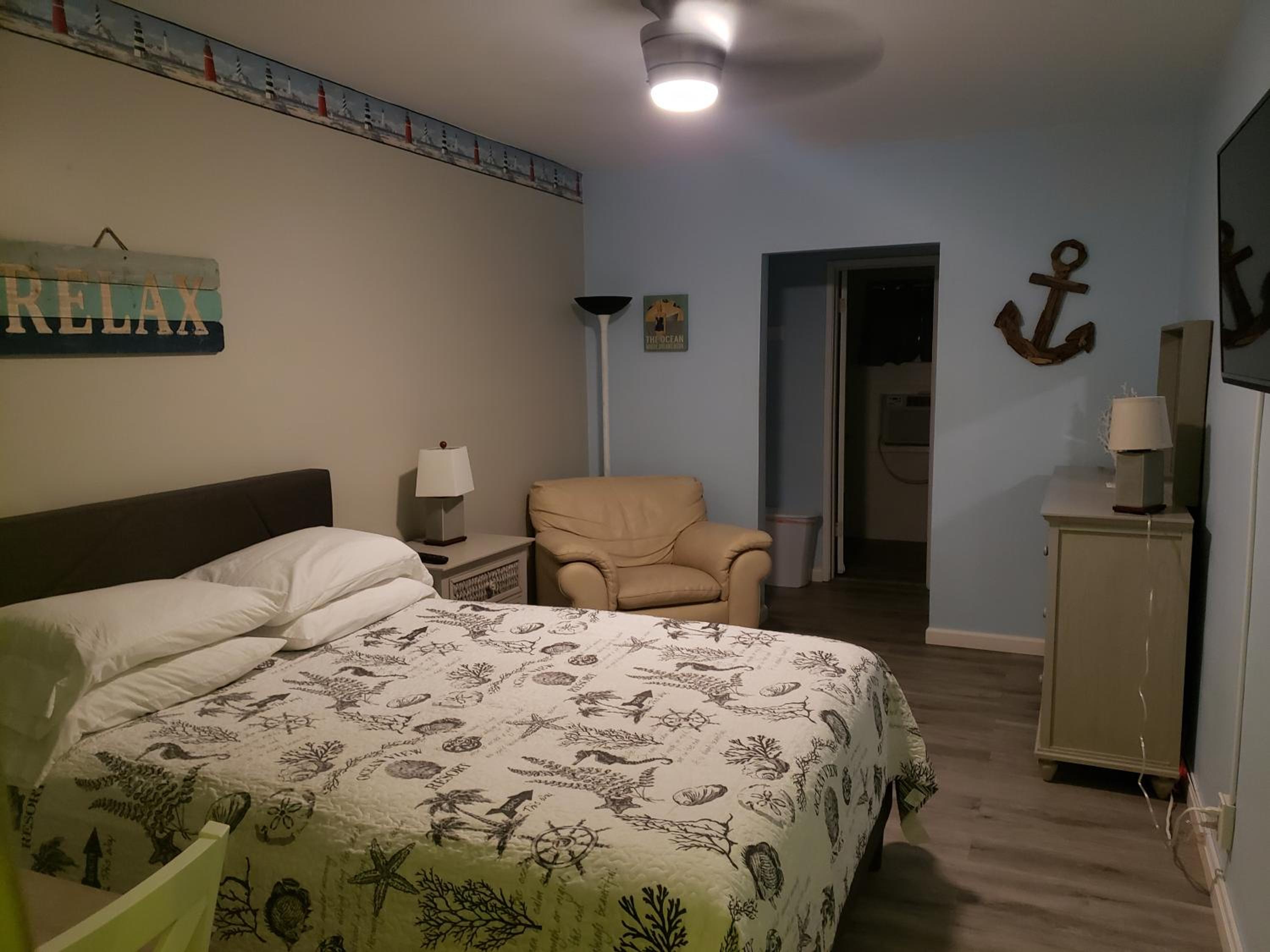 Standard Queen Room photo 3