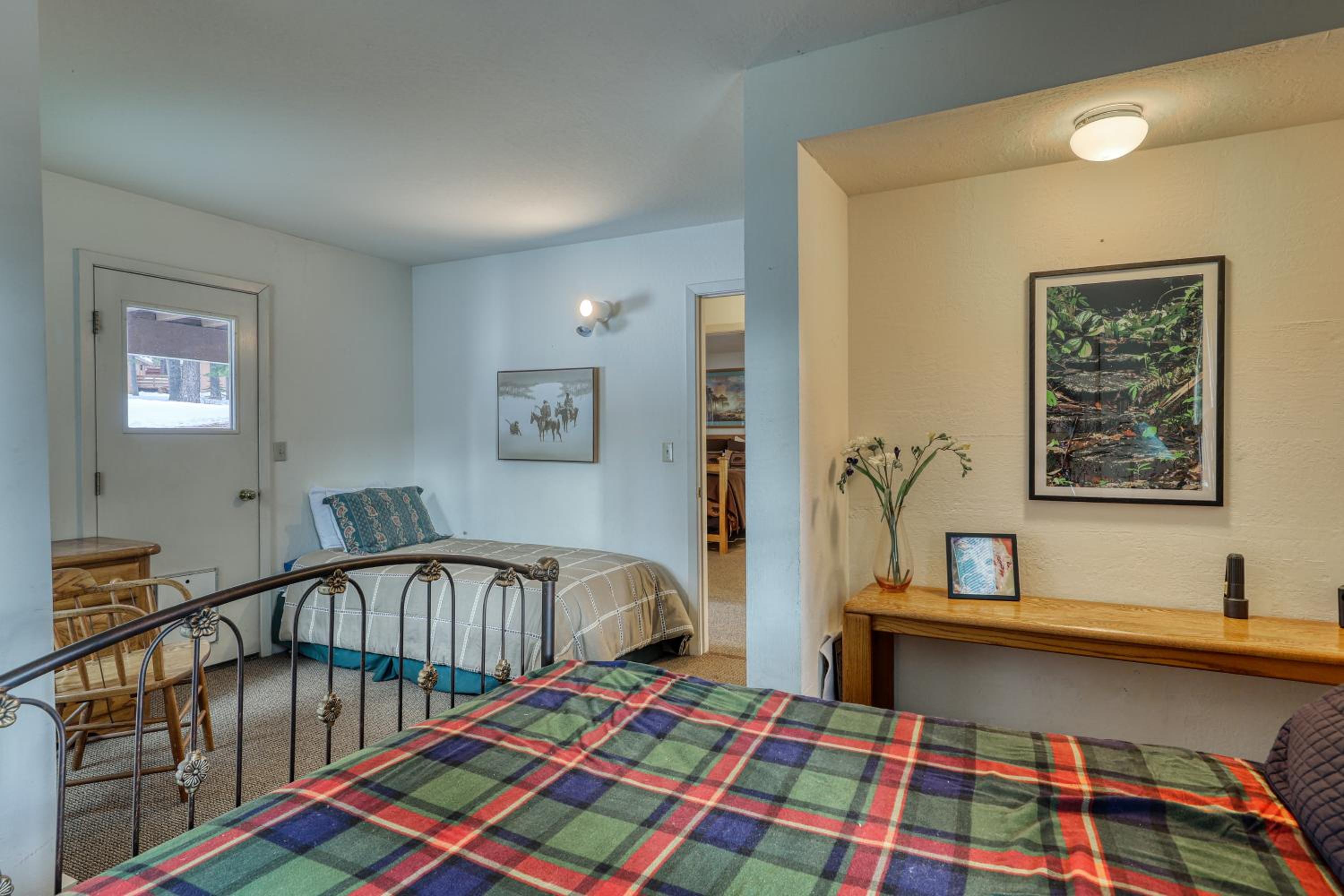 Two-Bedroom House photo 2