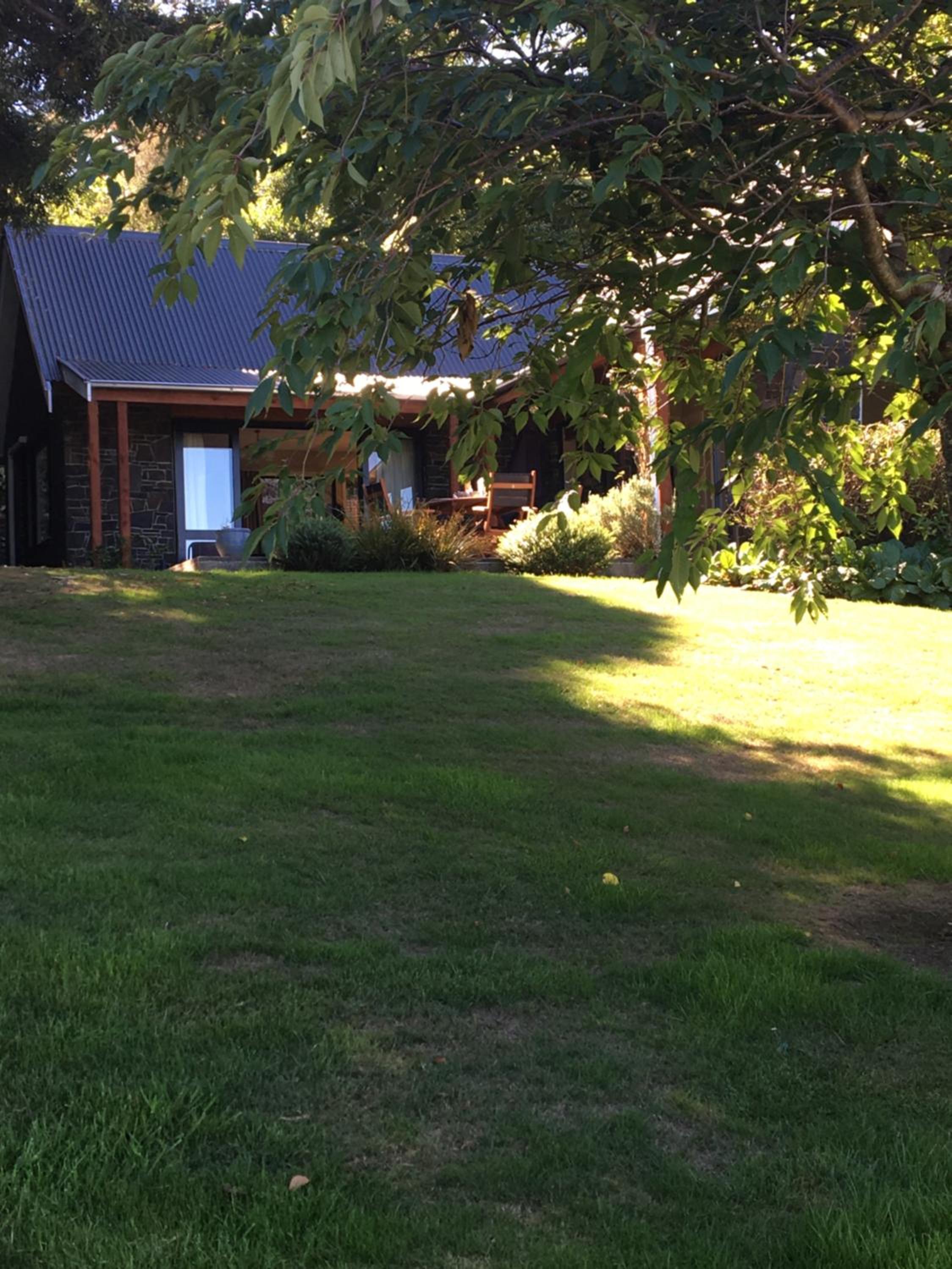 Two-Bedroom House - Photo 27