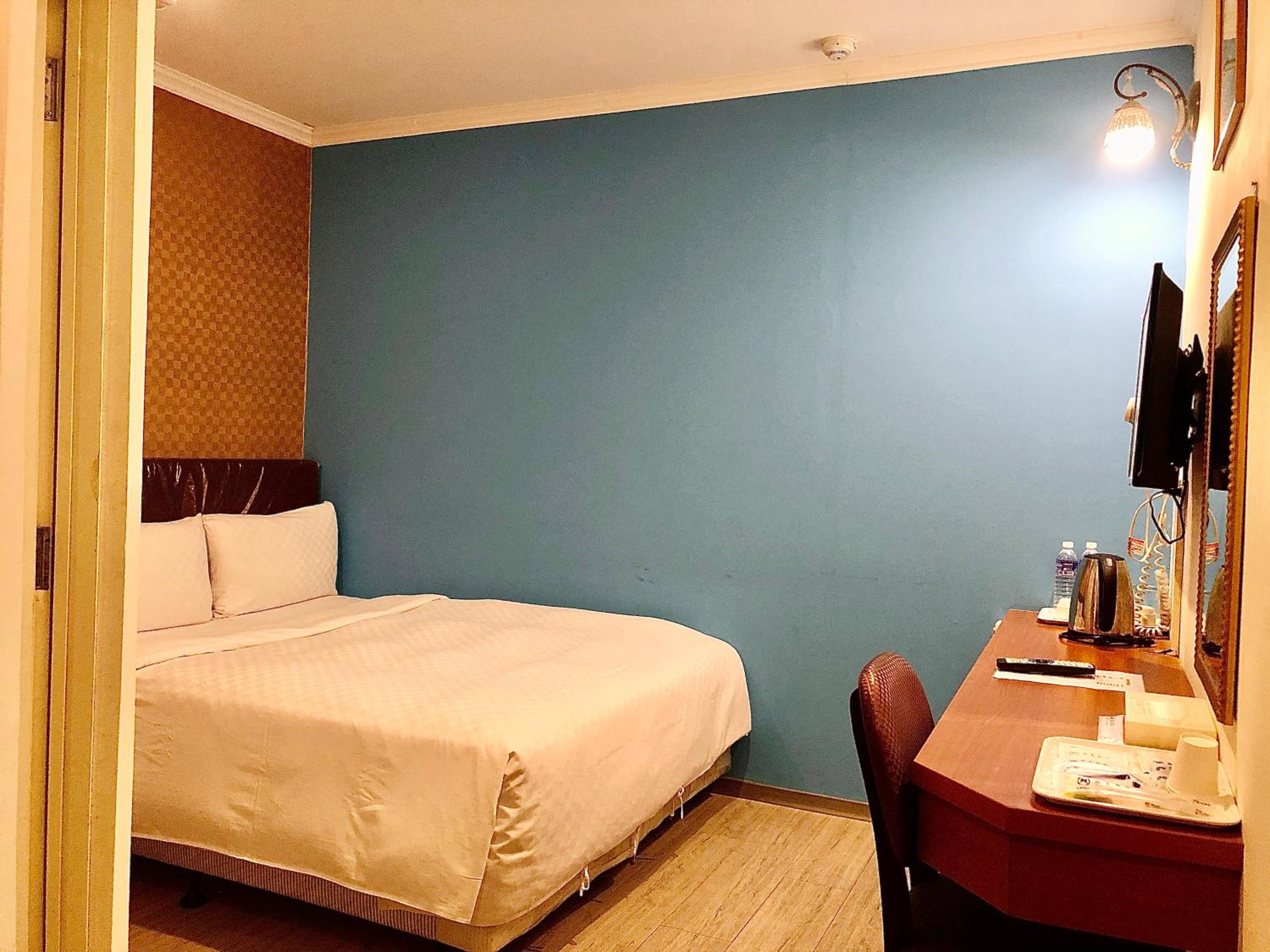Budget Double Room (No Window)