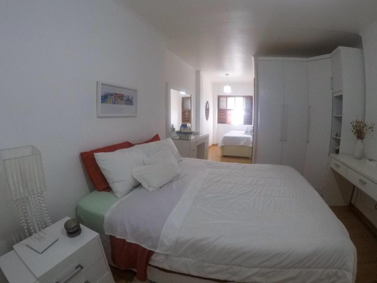 Queen Room photo 3