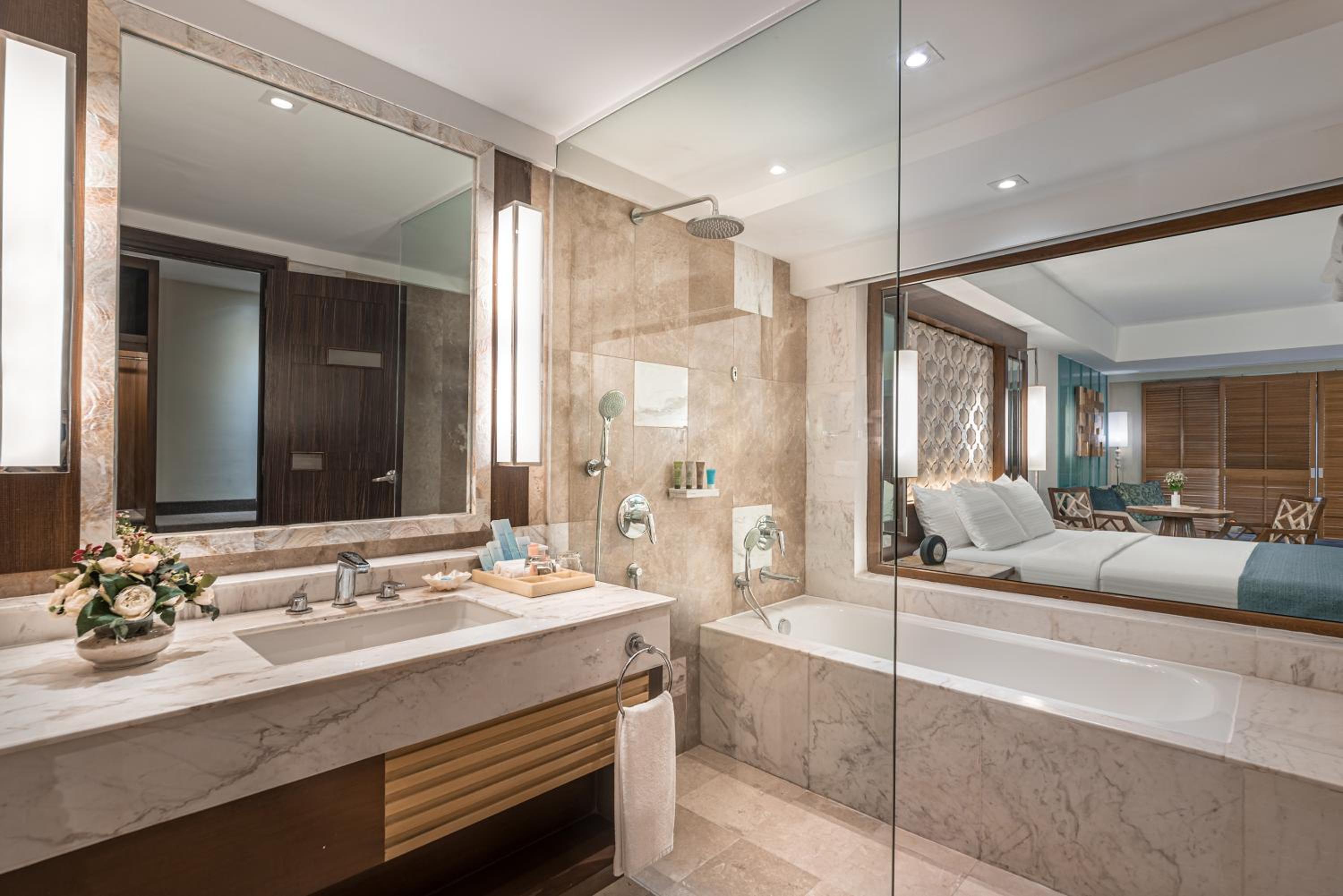 Junior Suite - Photo 7