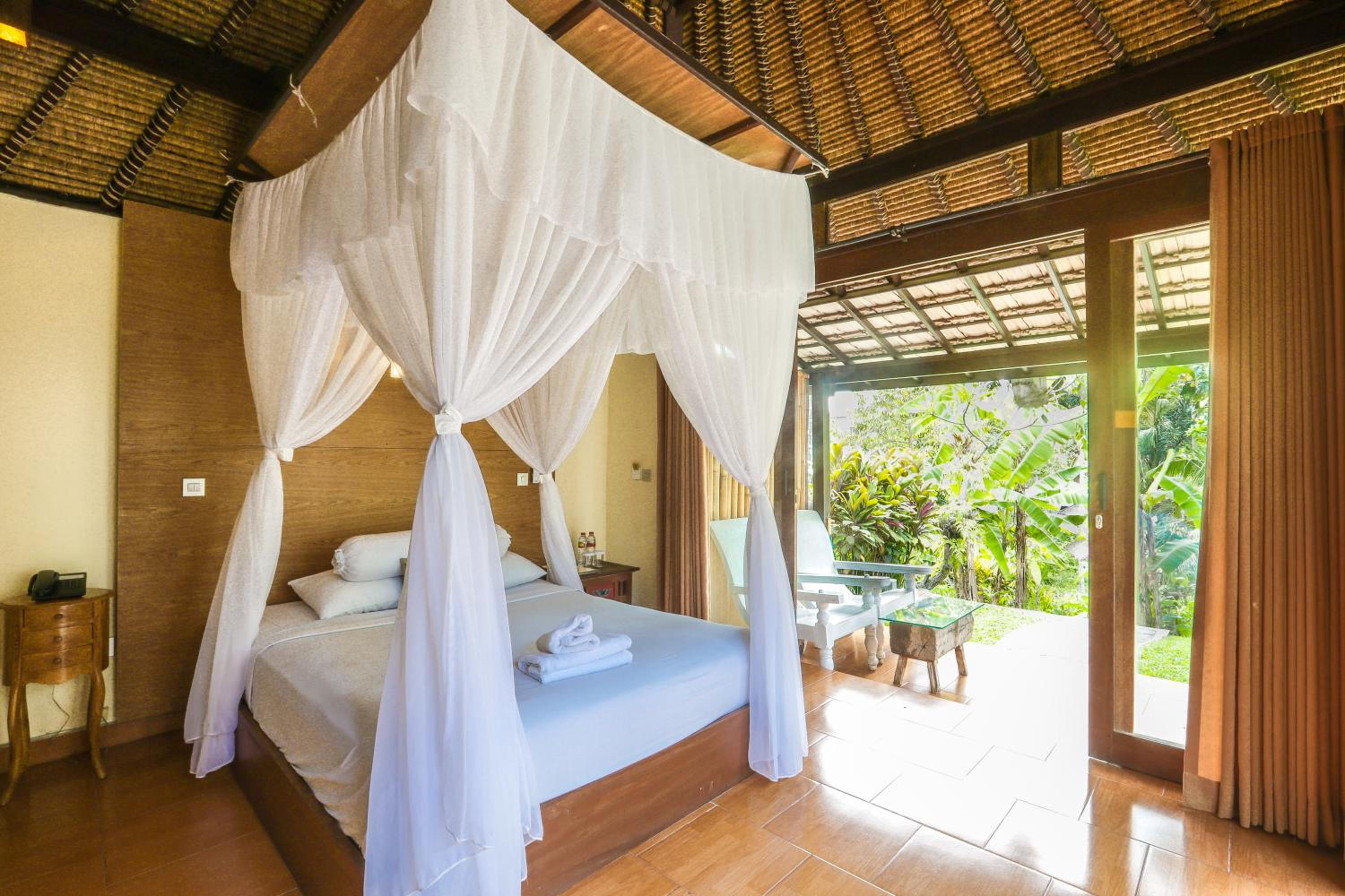 Superior Twin Bedroom Bungalow with Garden View  and Free Benefits photo 1