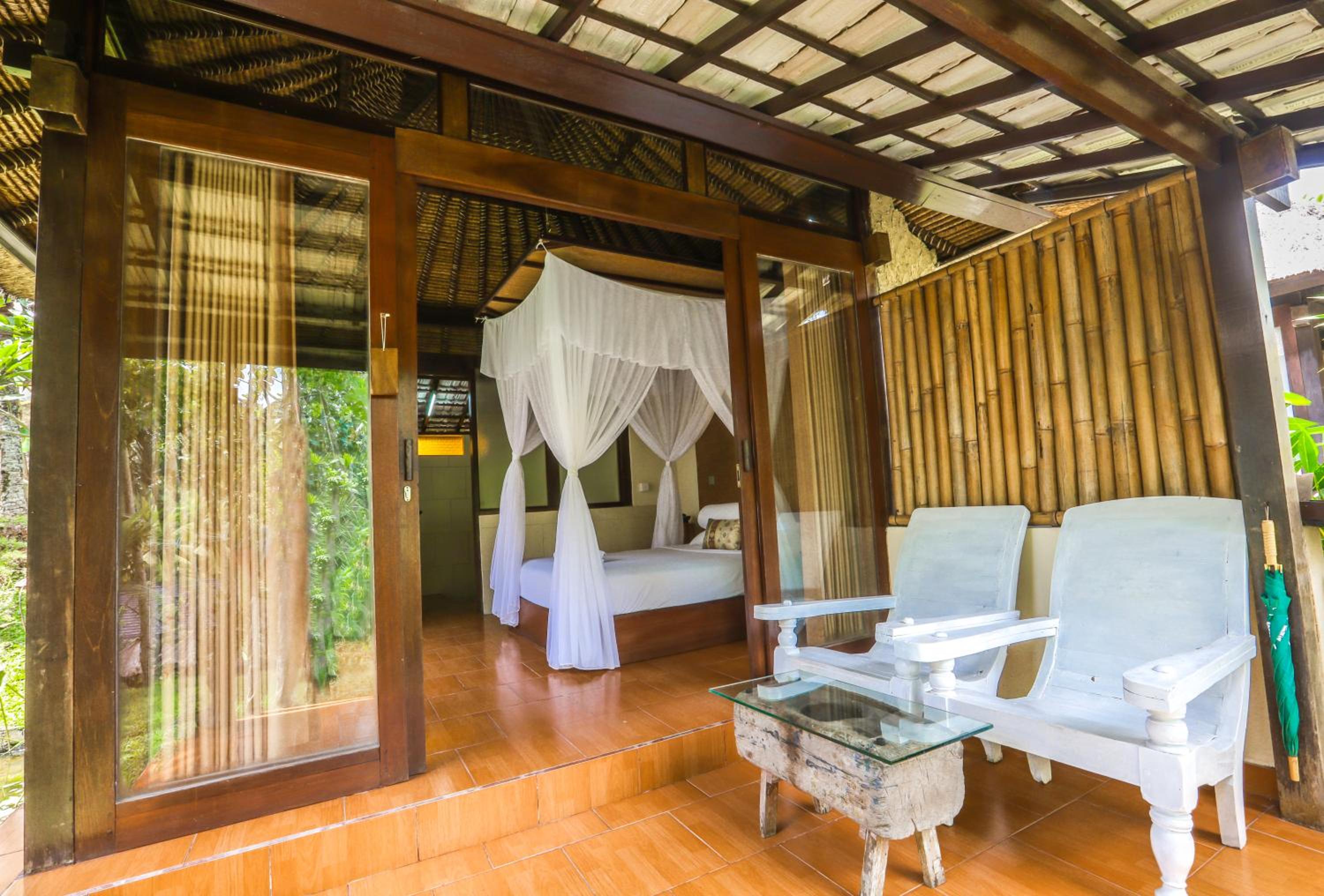 Superior Twin Bedroom Bungalow with Garden View  and Free Benefits photo 2