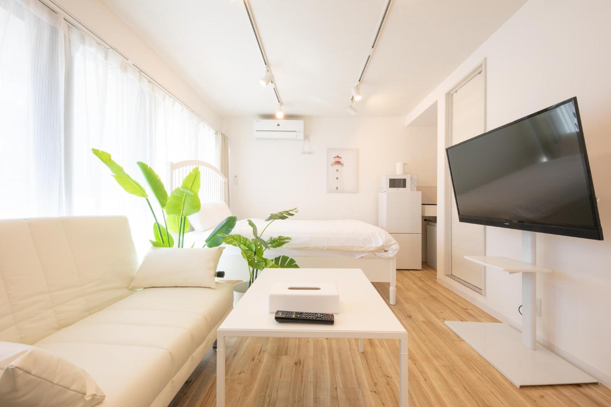 One-Bedroom Apartment photo 2