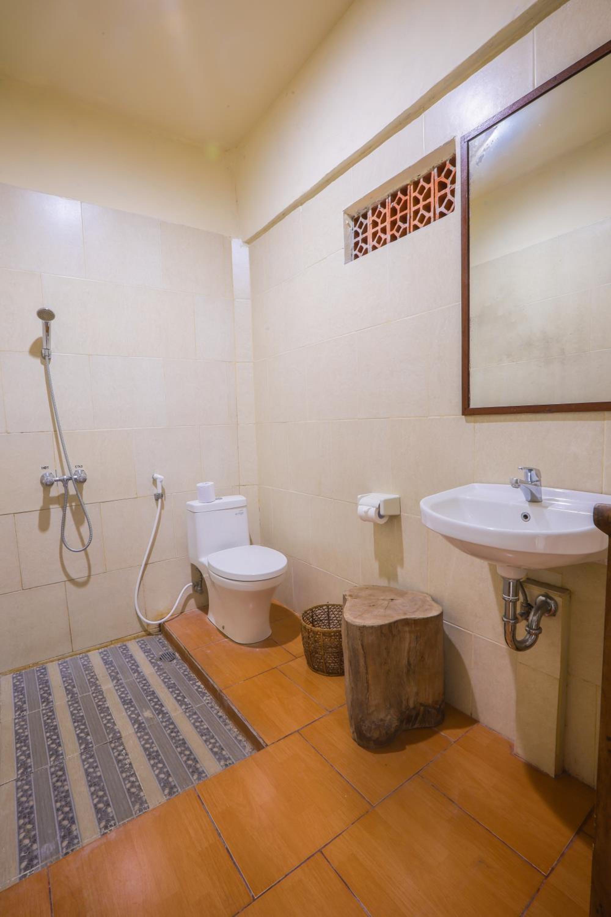 Deluxe Twin Room with Garden View and Free Benefits photo 2