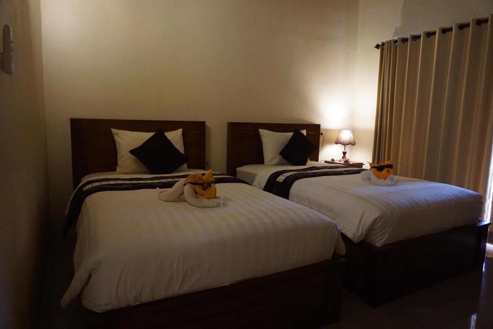 Double Room with Garden View - Photo 10