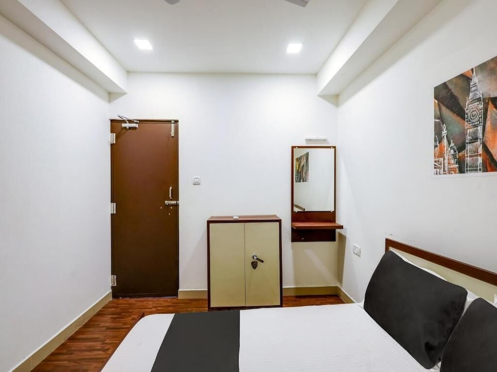 Economy Double Room photo 2