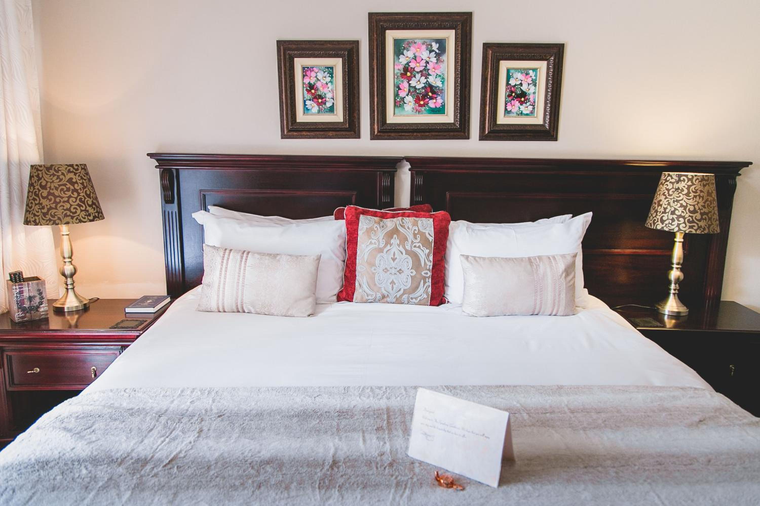 Twin/Double Room - Photo 3