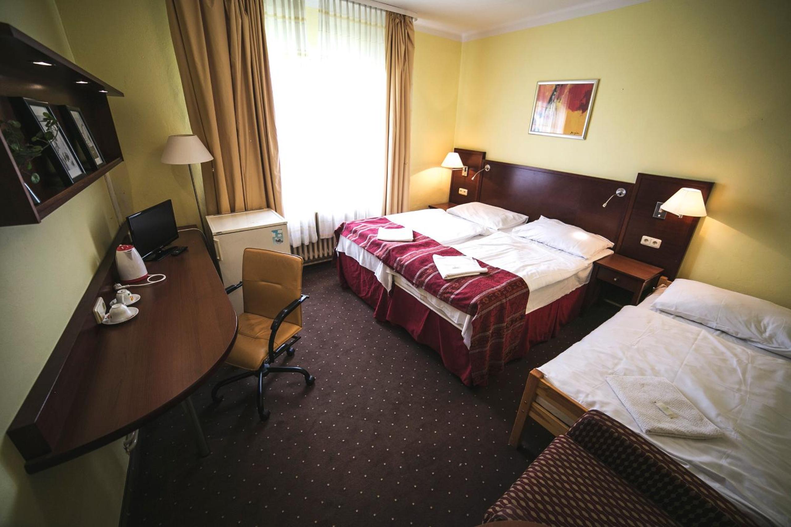 Comfort Double or Twin Room photo 3