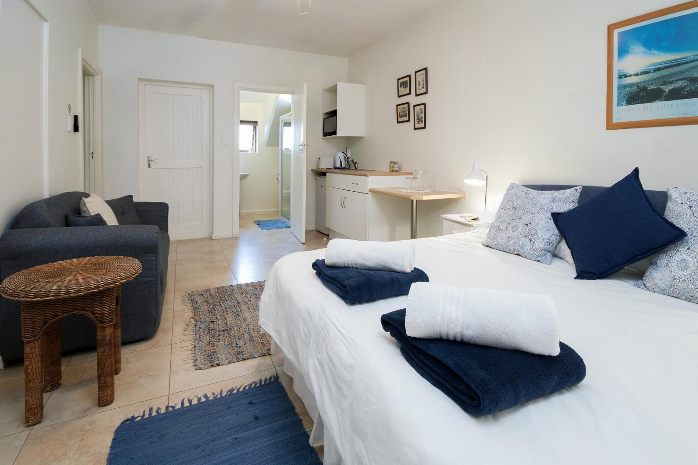 Family Room 8 with Garden Access - Pet friendly