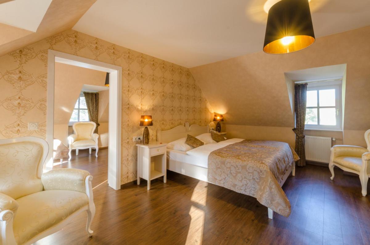 Double Room - Photo 2