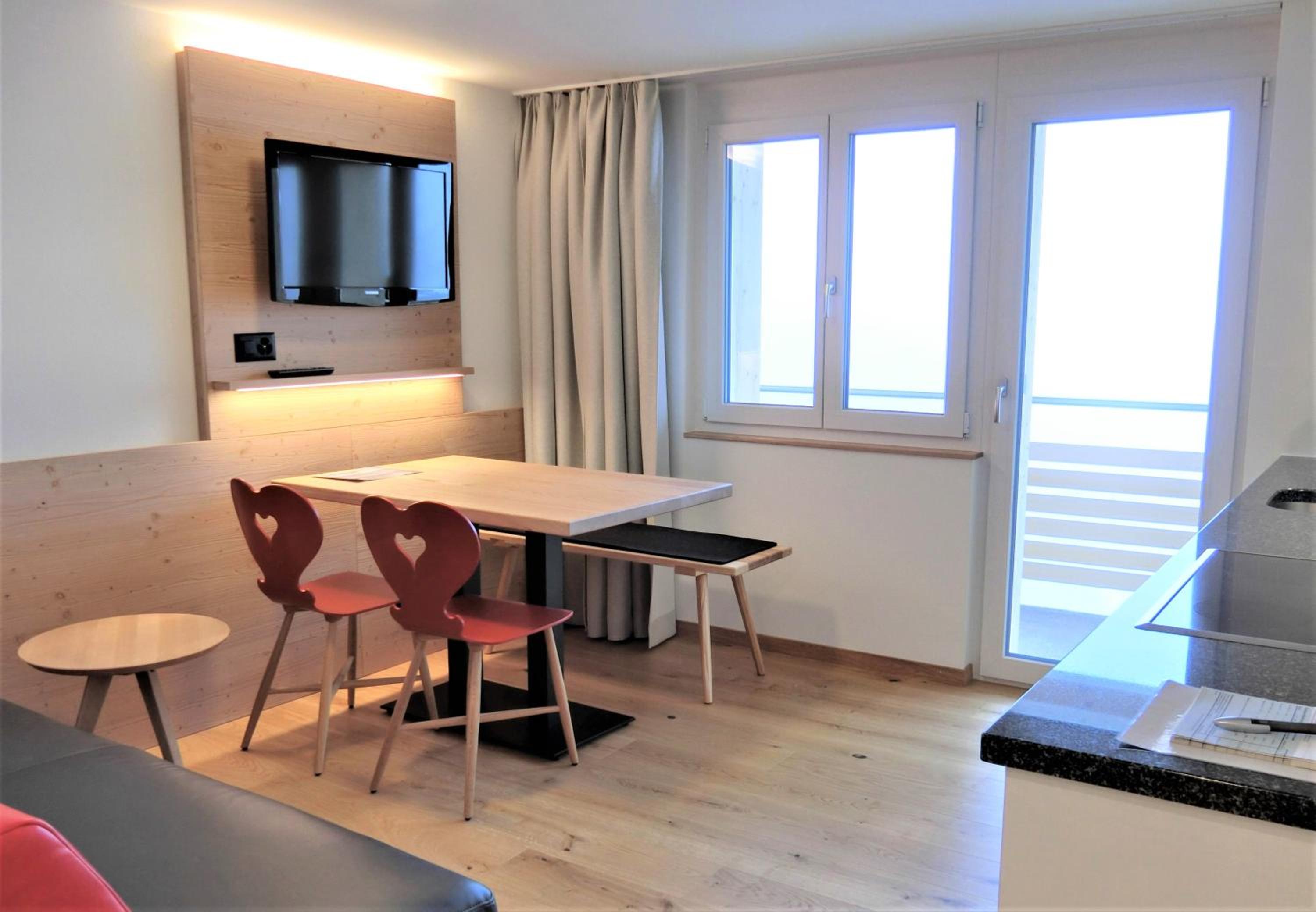 One-Bedroom Apartment photo 3