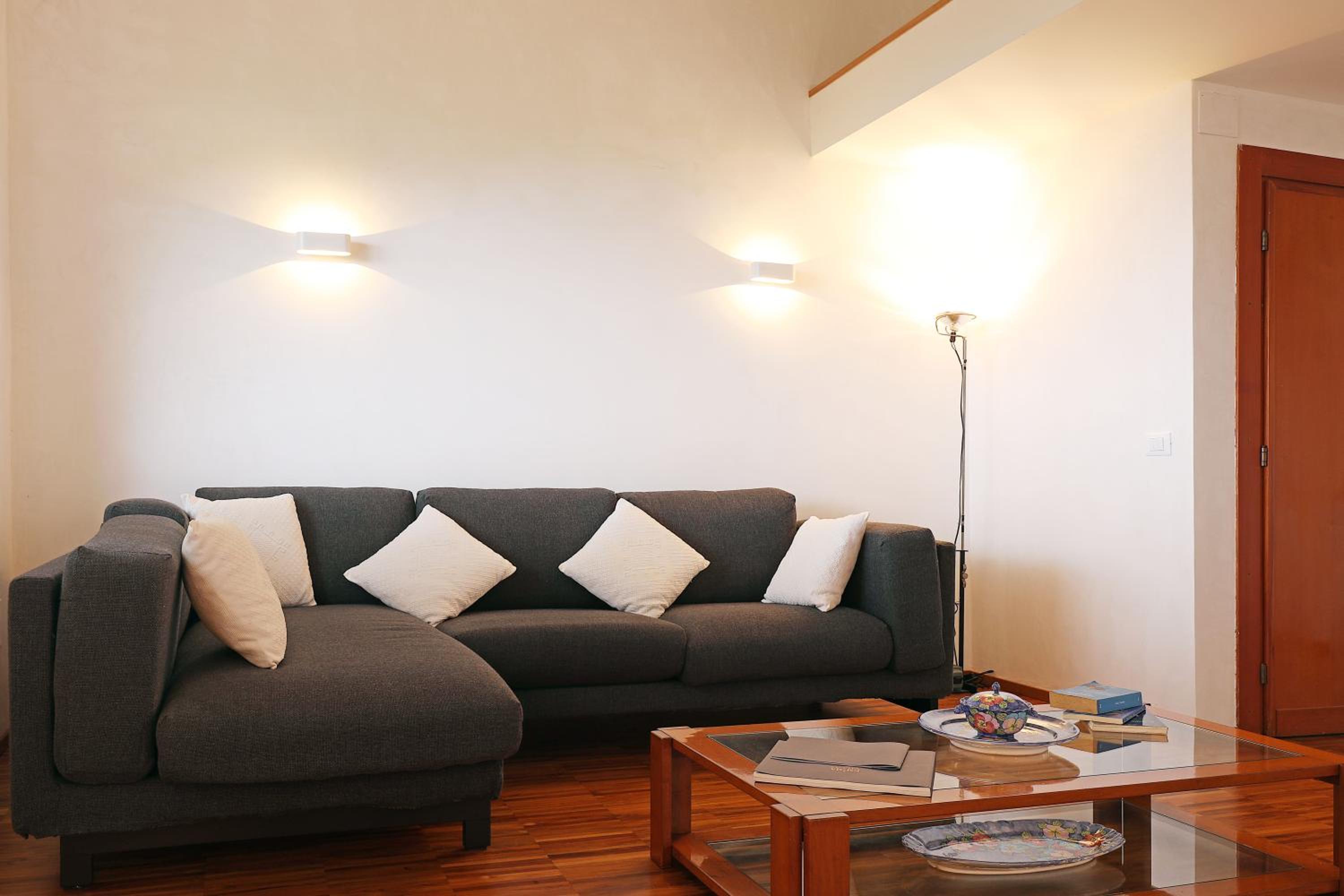 Villa photo 2