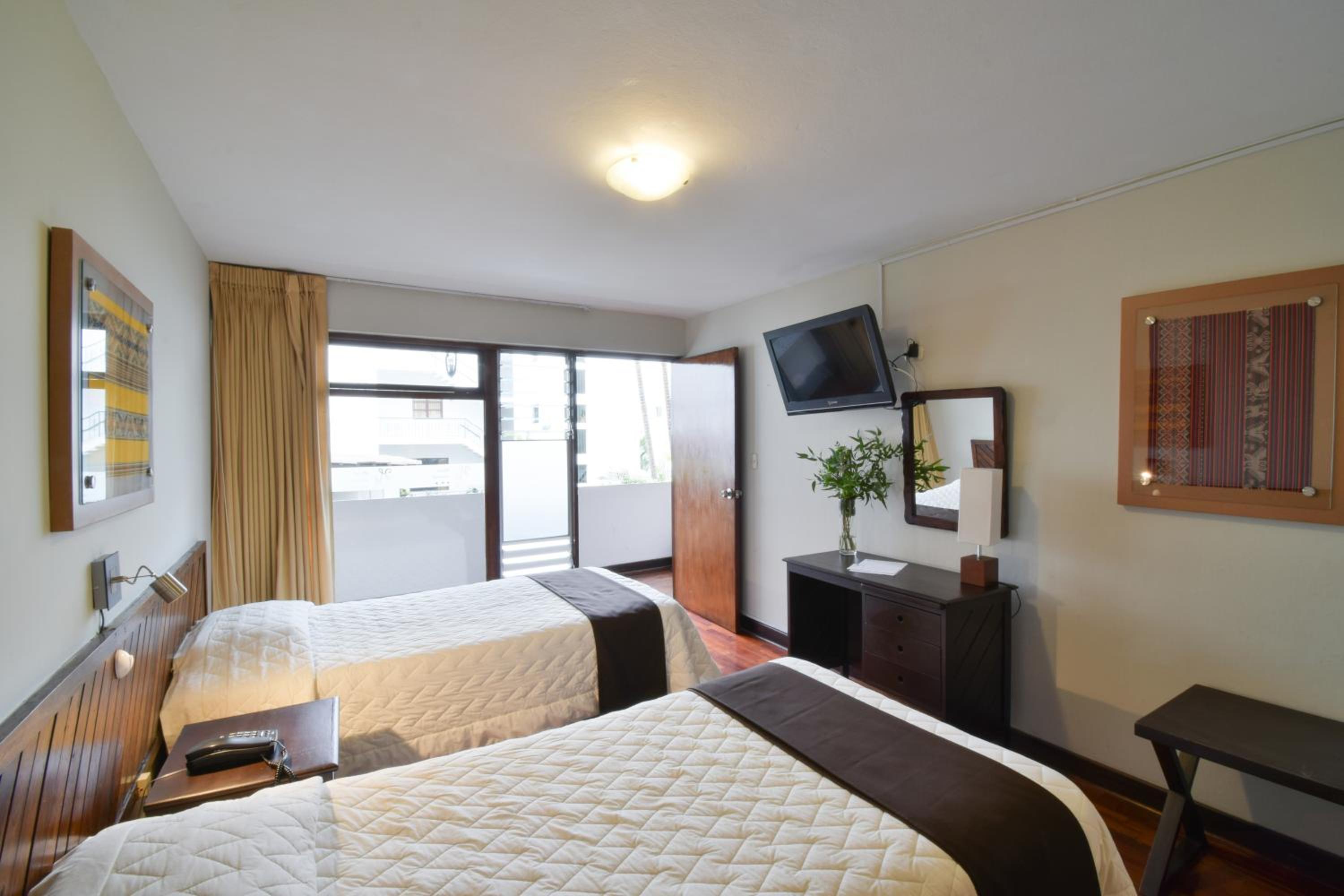 Double or Twin Room photo 1