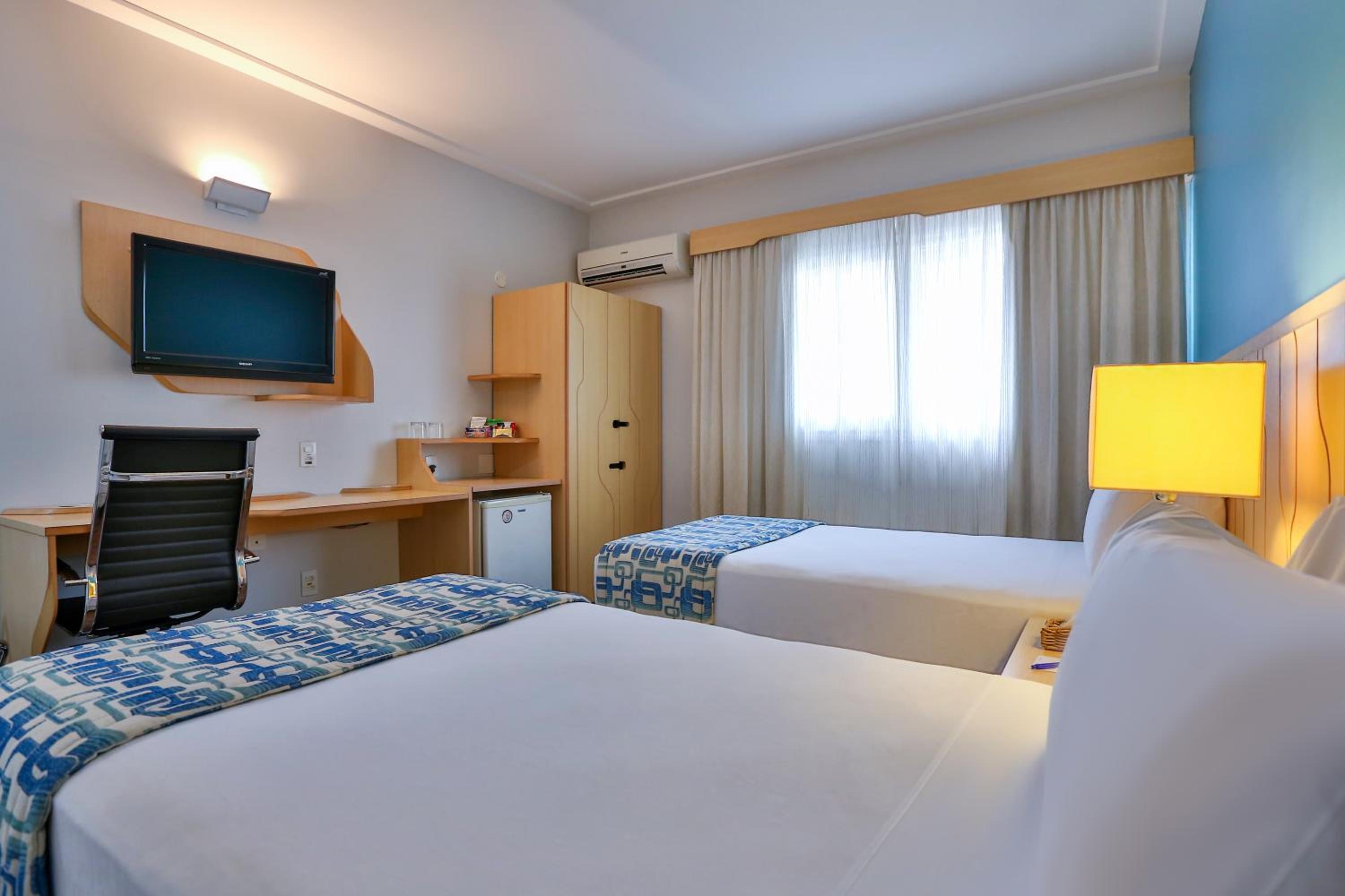 Superior Twin Room - Photo 2