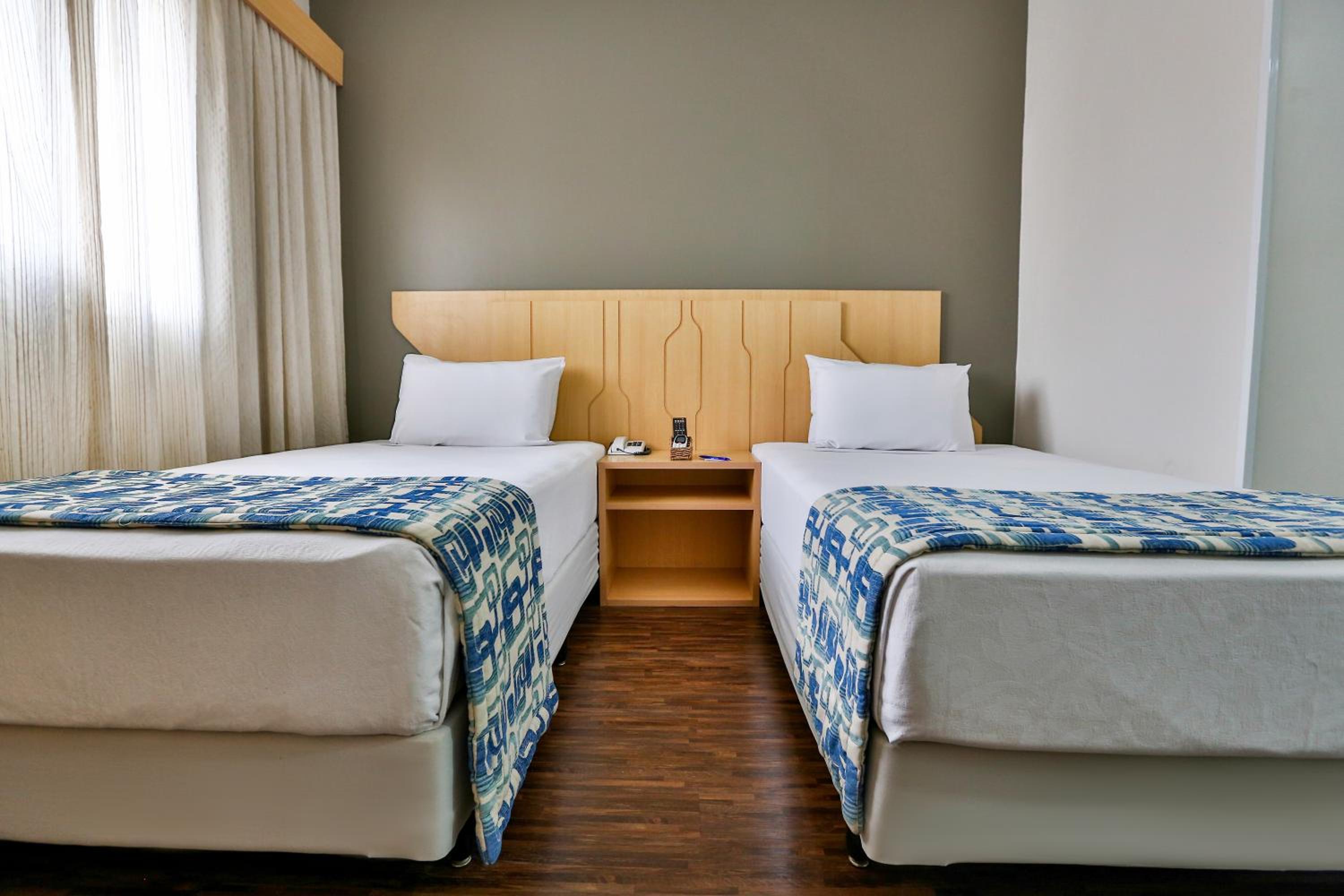 Twin Room - Disability Access - Photo 1