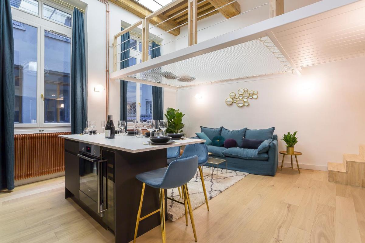 Superior Apartment