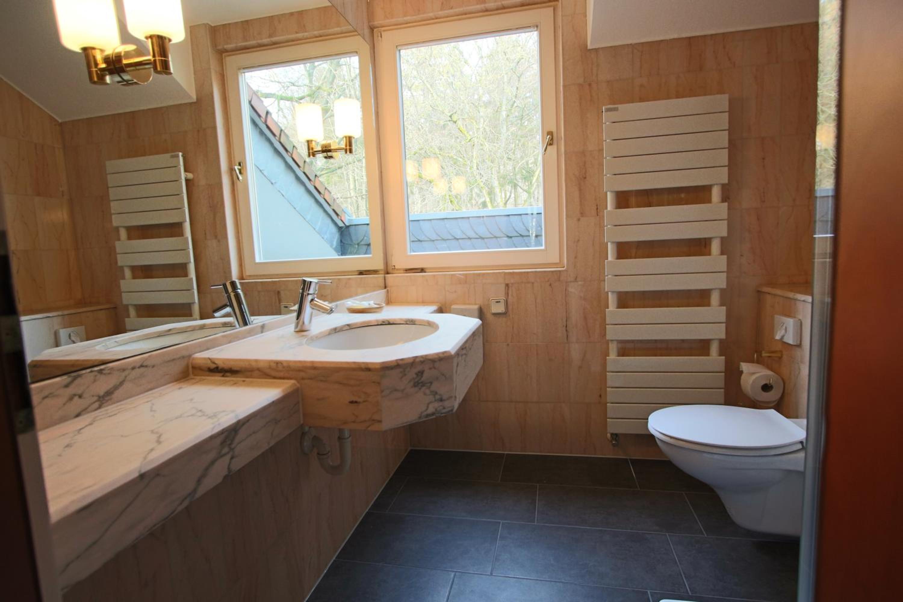 Comfort Double Room - Photo 8
