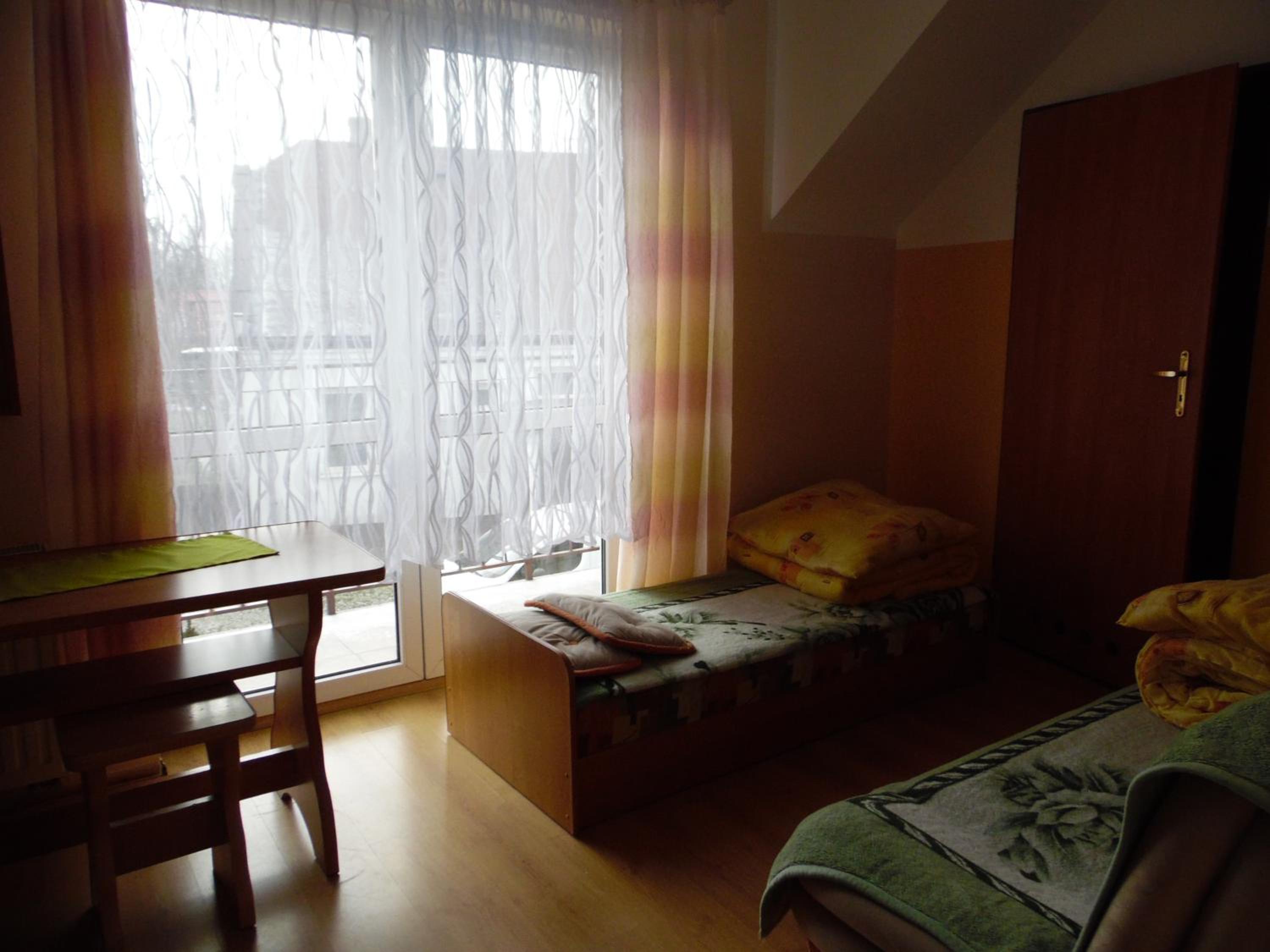 Triple Room with Private Bathroom photo 2