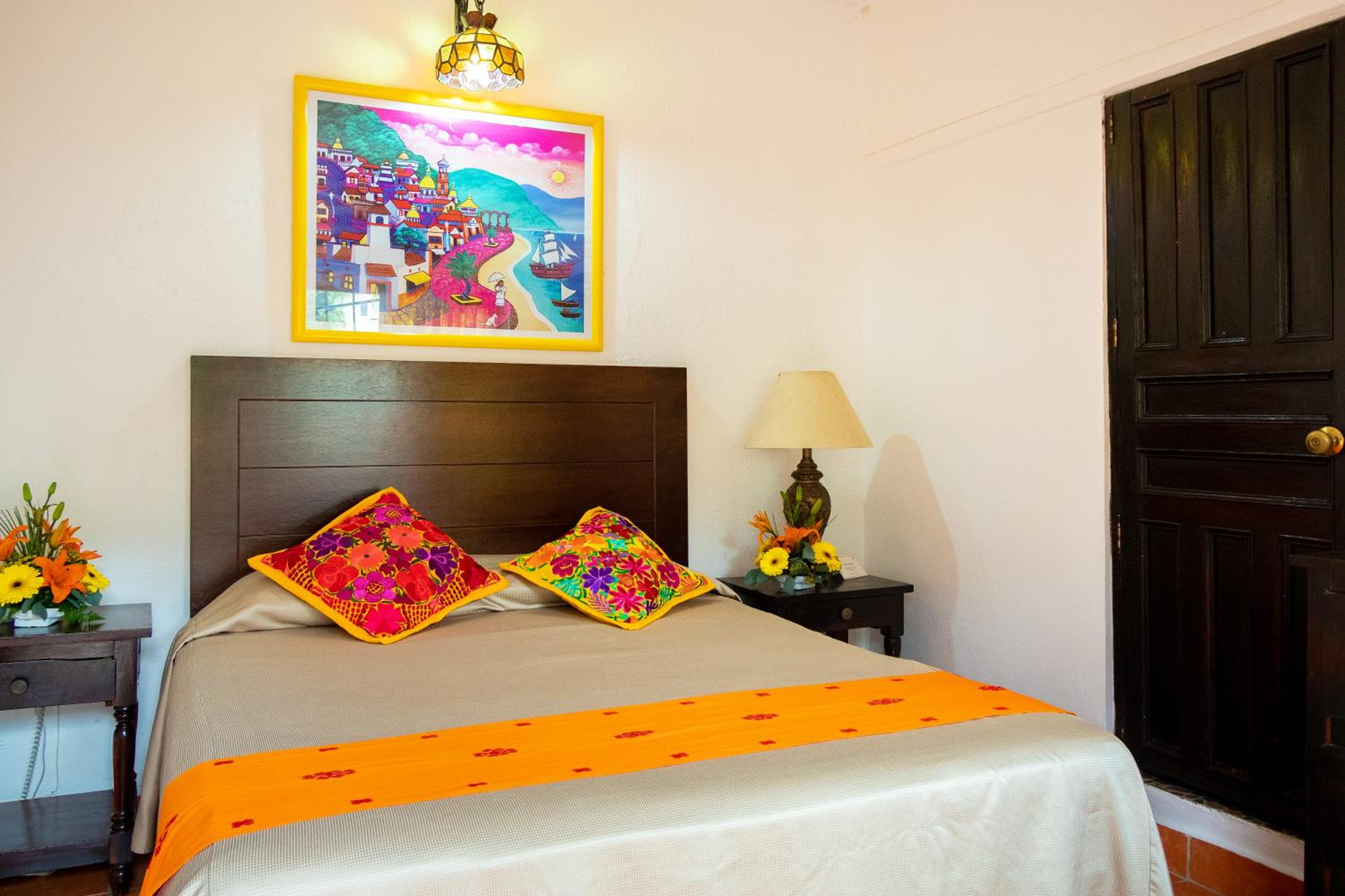 Double Room - Photo 9