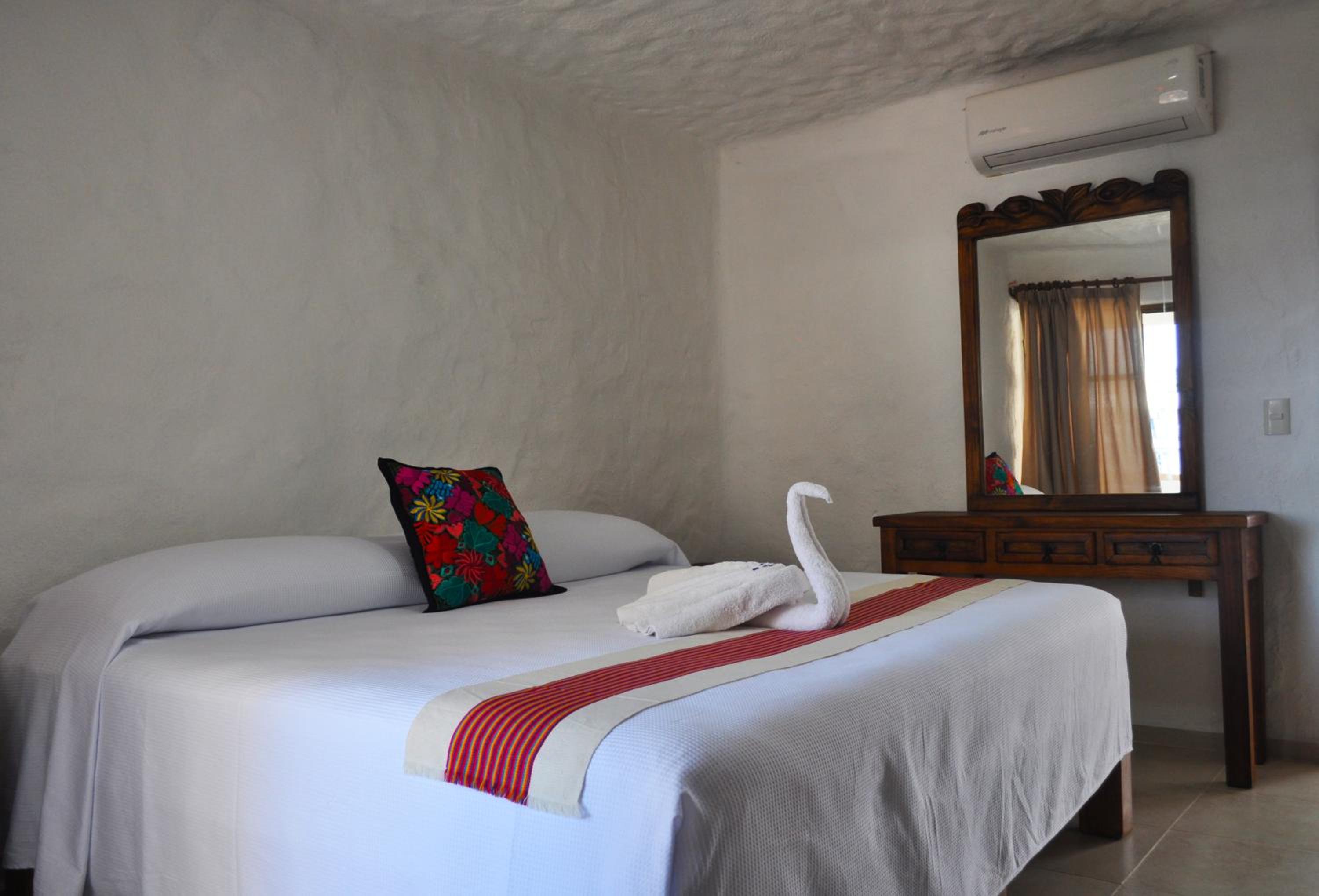 Double Suite - Photo 10
