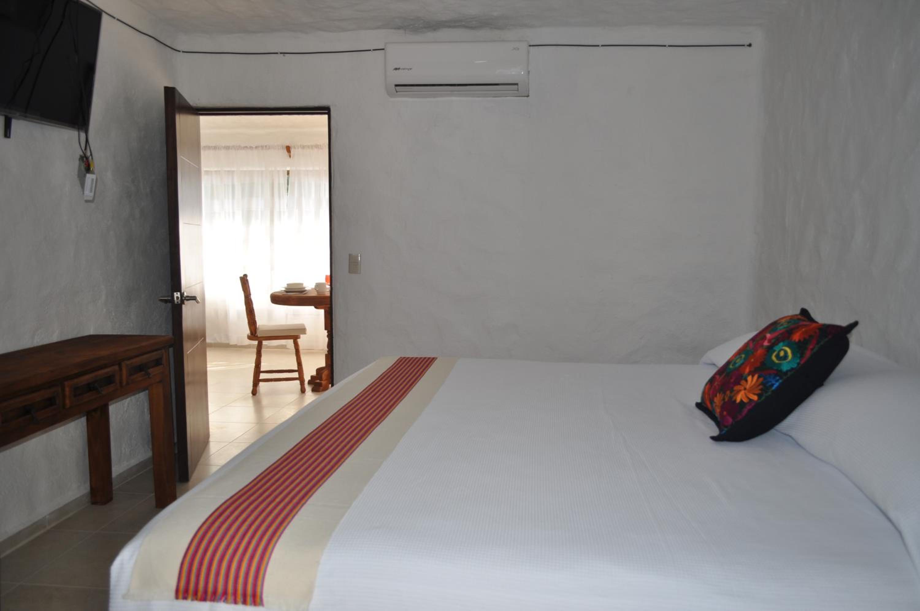 Double Suite - Photo 8