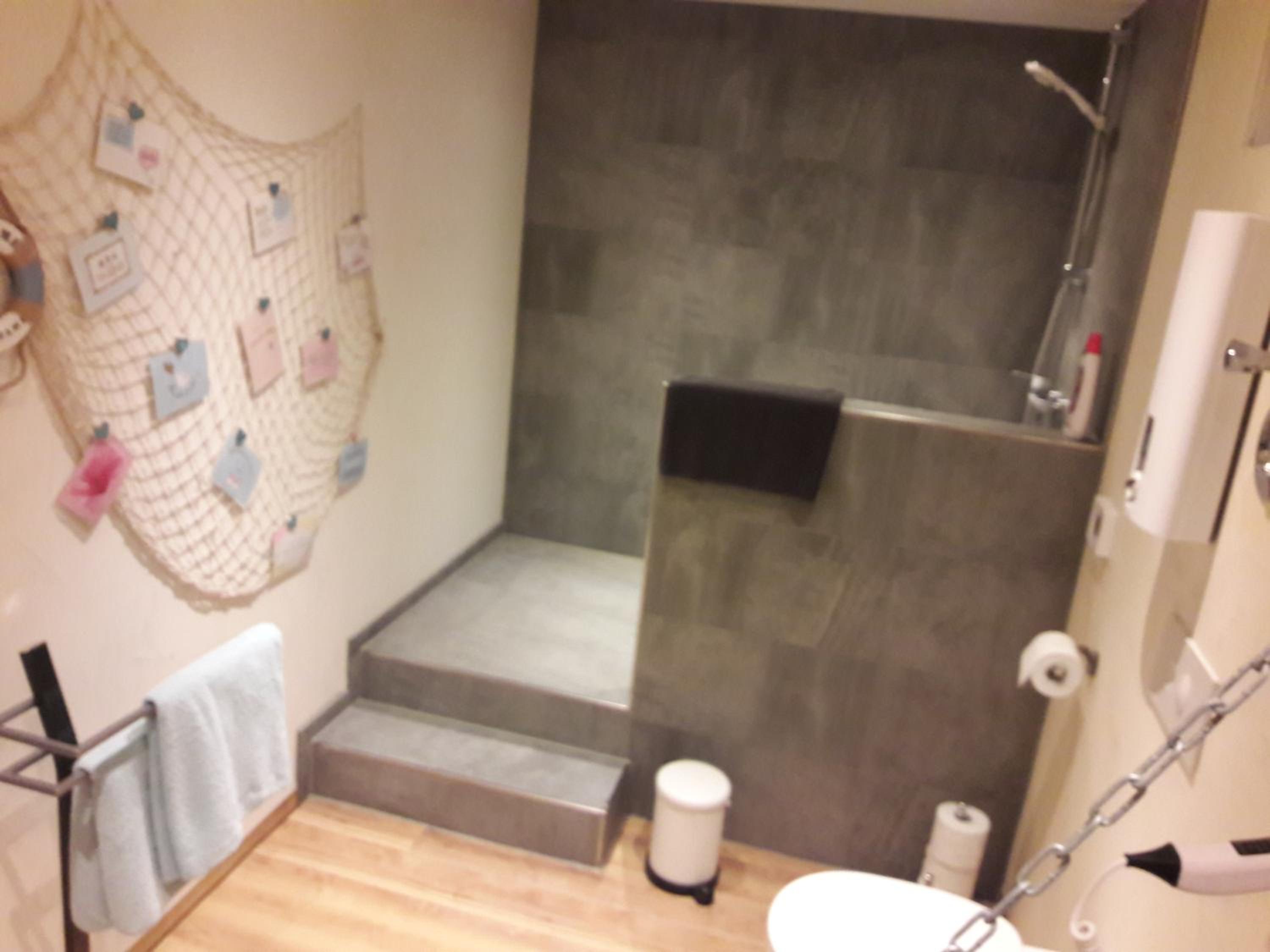 Apartment - Photo 2