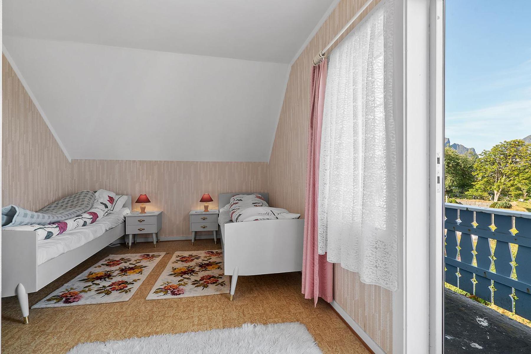 Four-Bedroom House photo 1