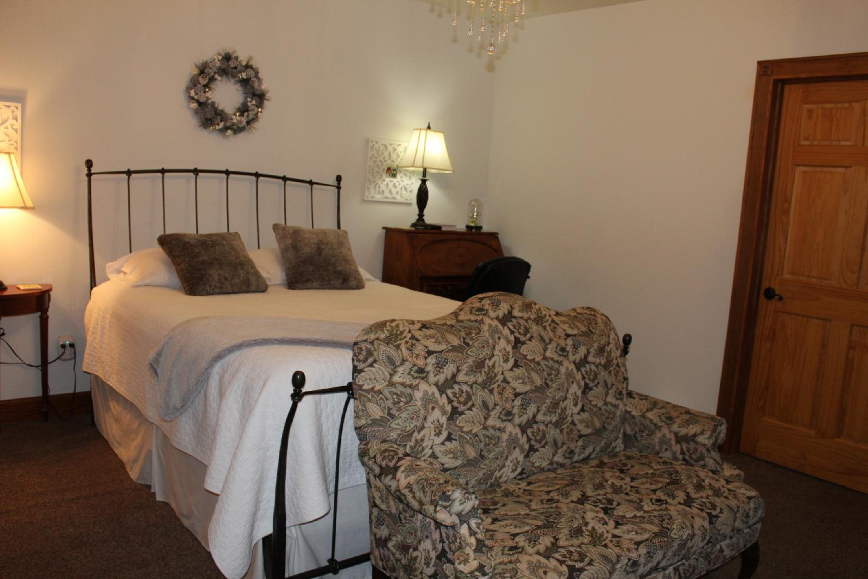 Deluxe Queen Room photo 2