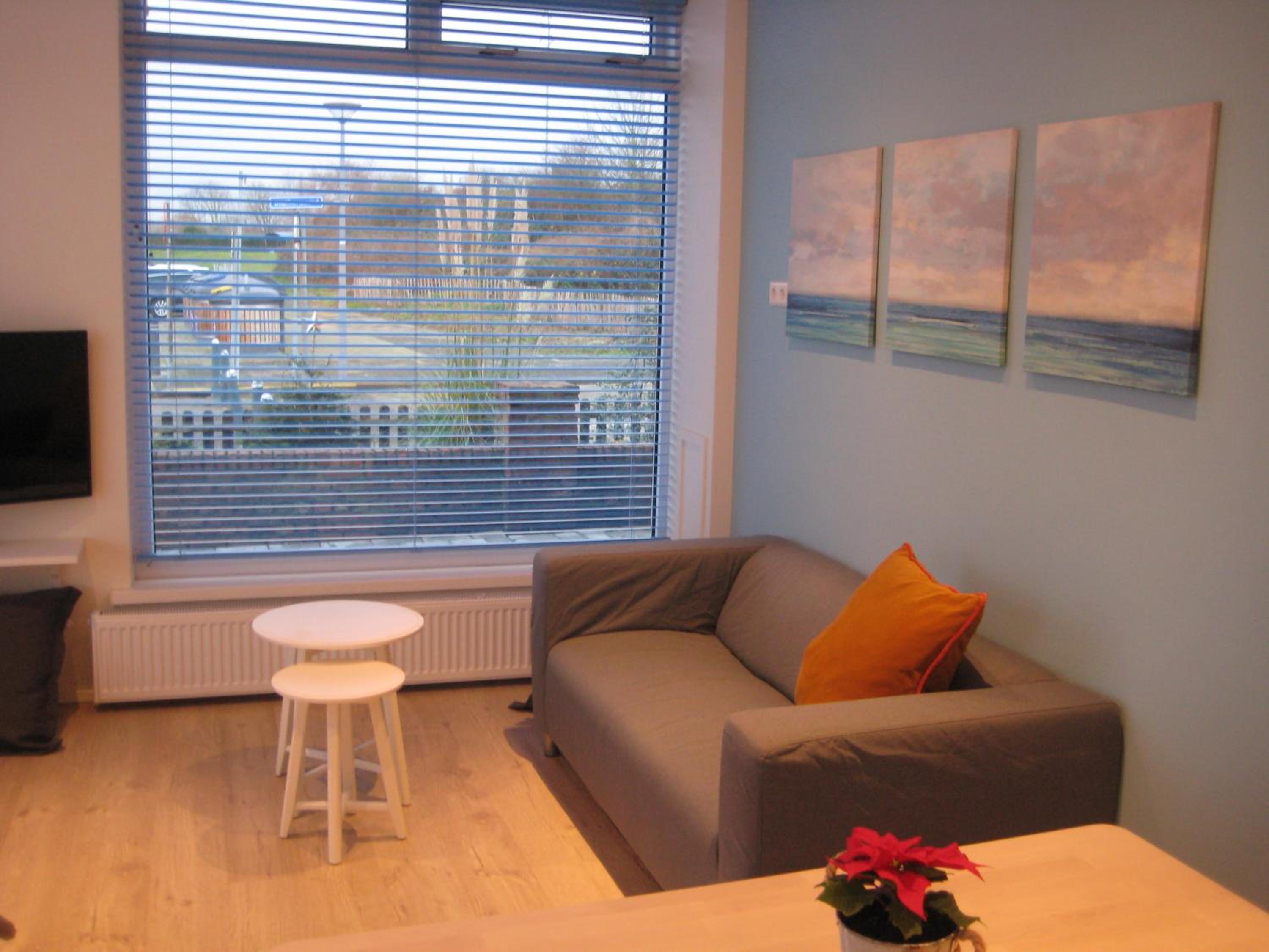Family Studio - Photo 9