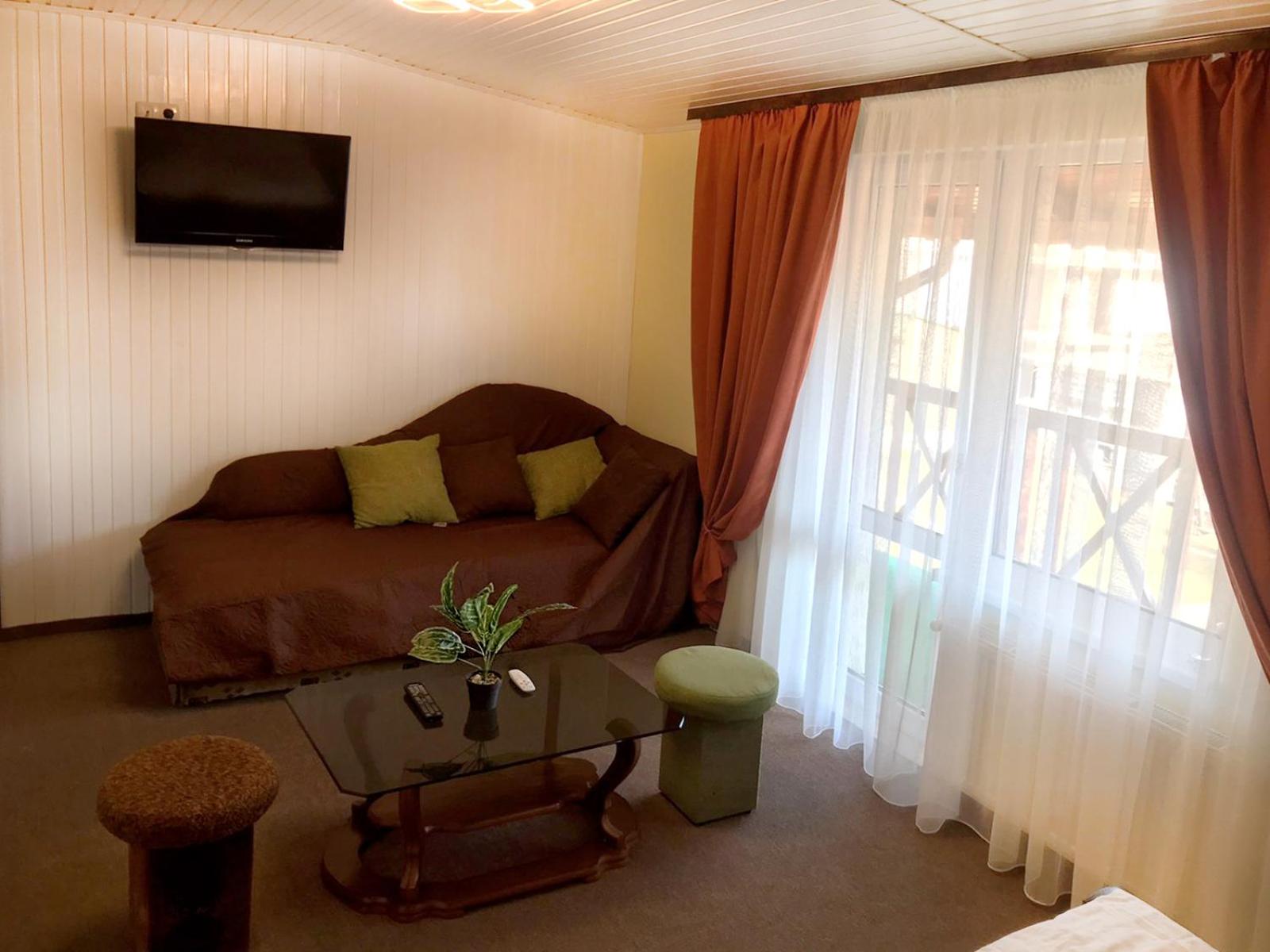 Superior Triple Room photo 2