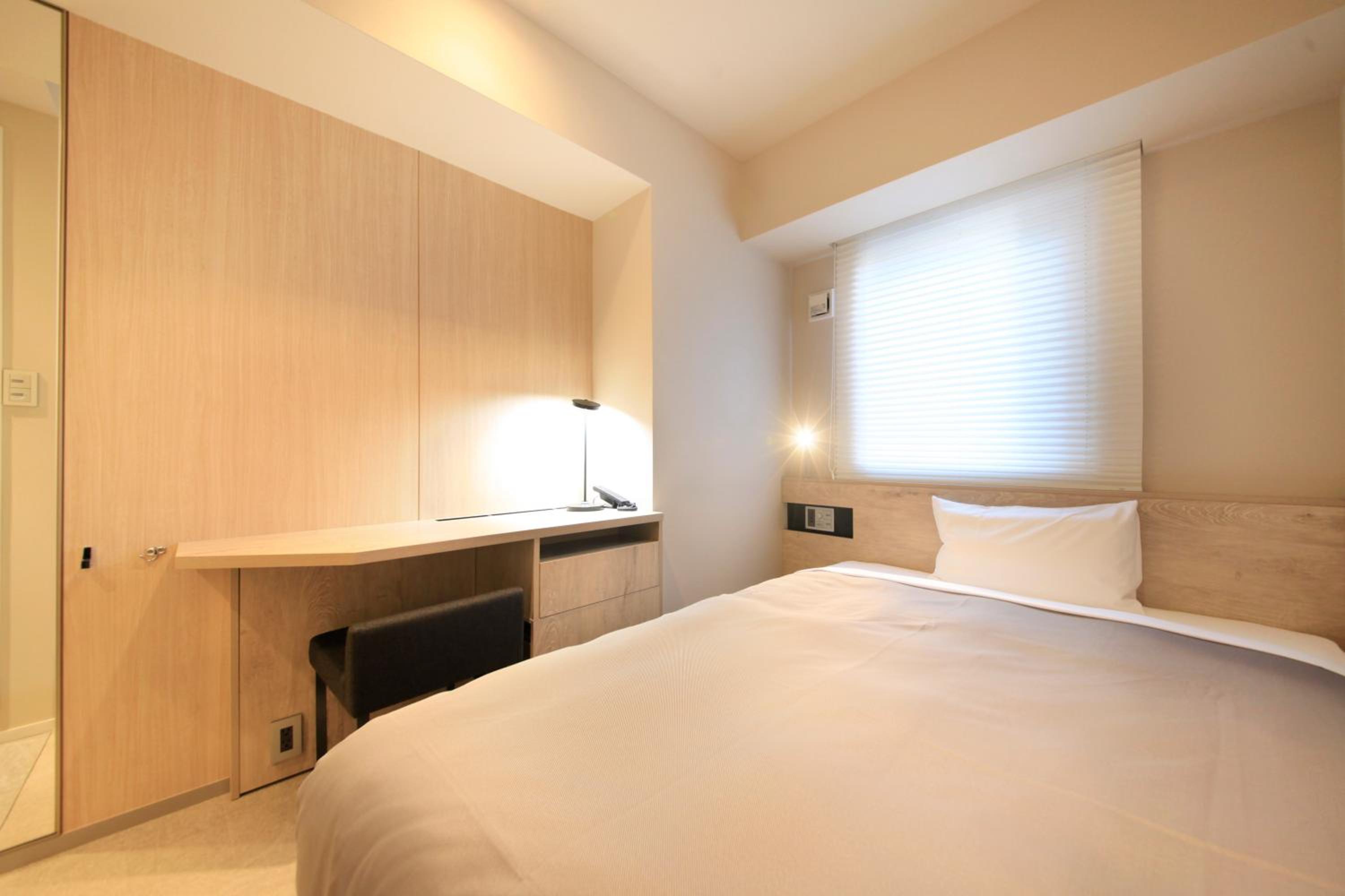 Single Room C (Bed width 140cm) photo 2
