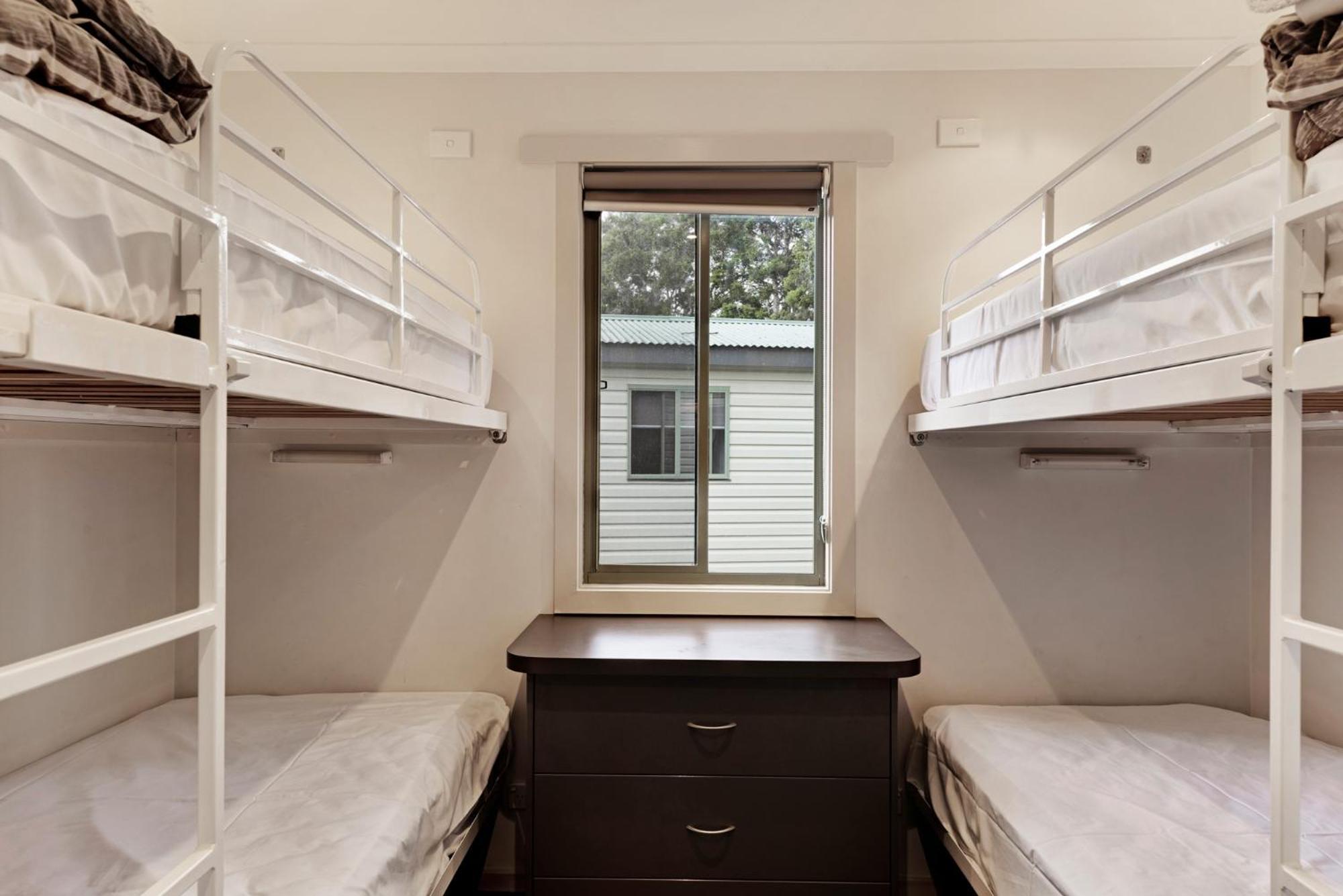 Superior 2 Bedroom Riverview Cabin - Photo 7