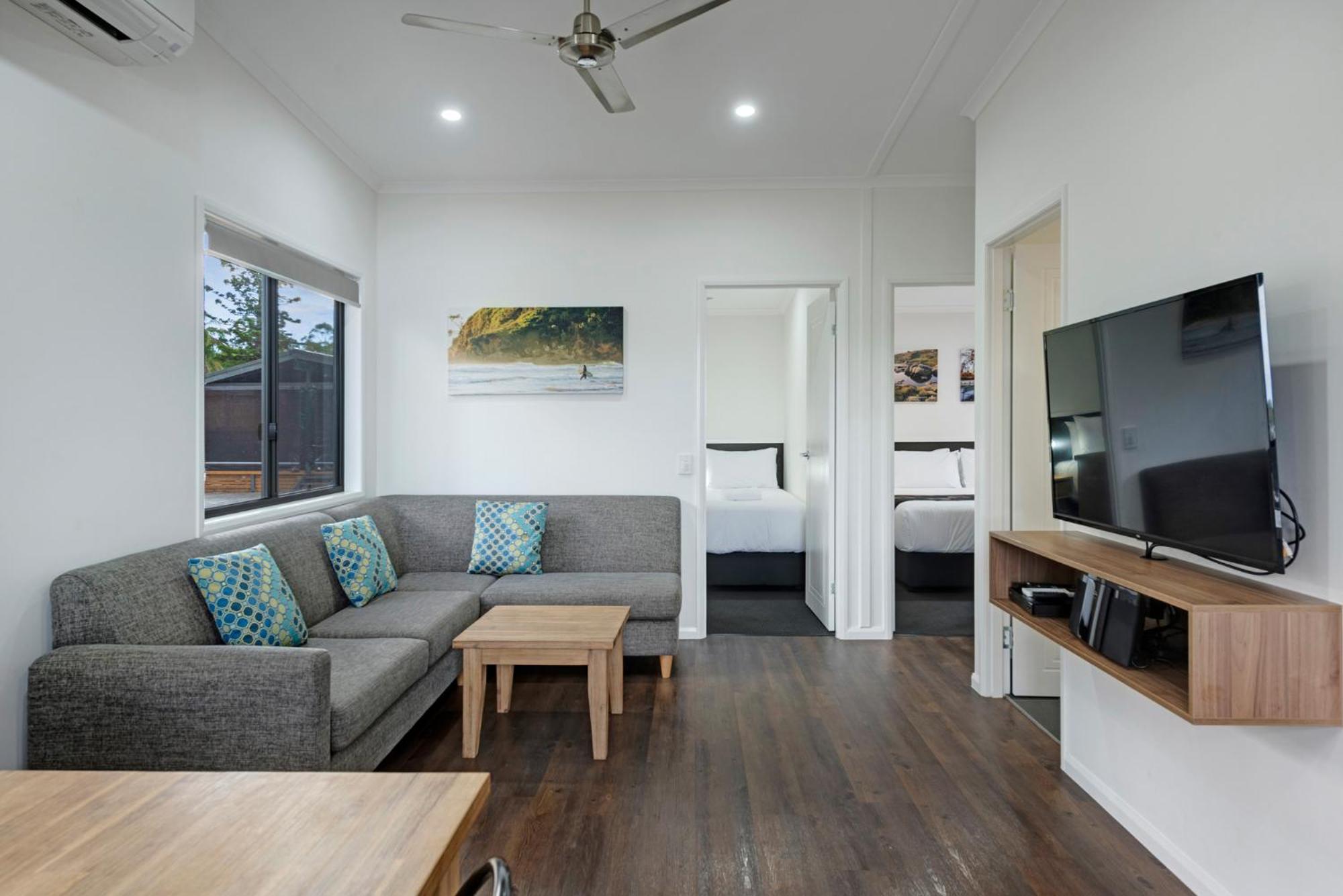 Deluxe 2 Bedroom Cabin - Photo 1