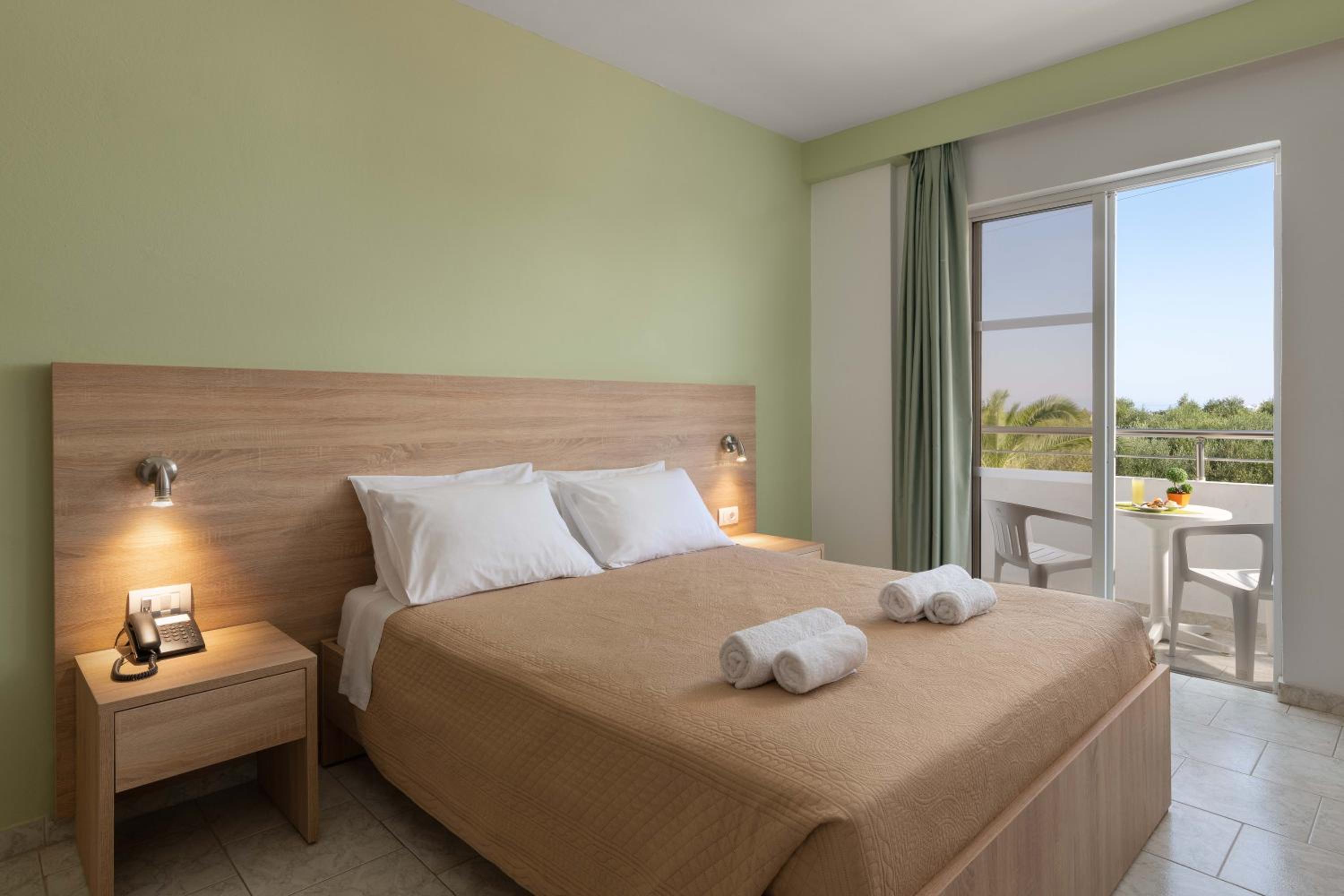 Double or Twin Room with Pool View - Photo 1