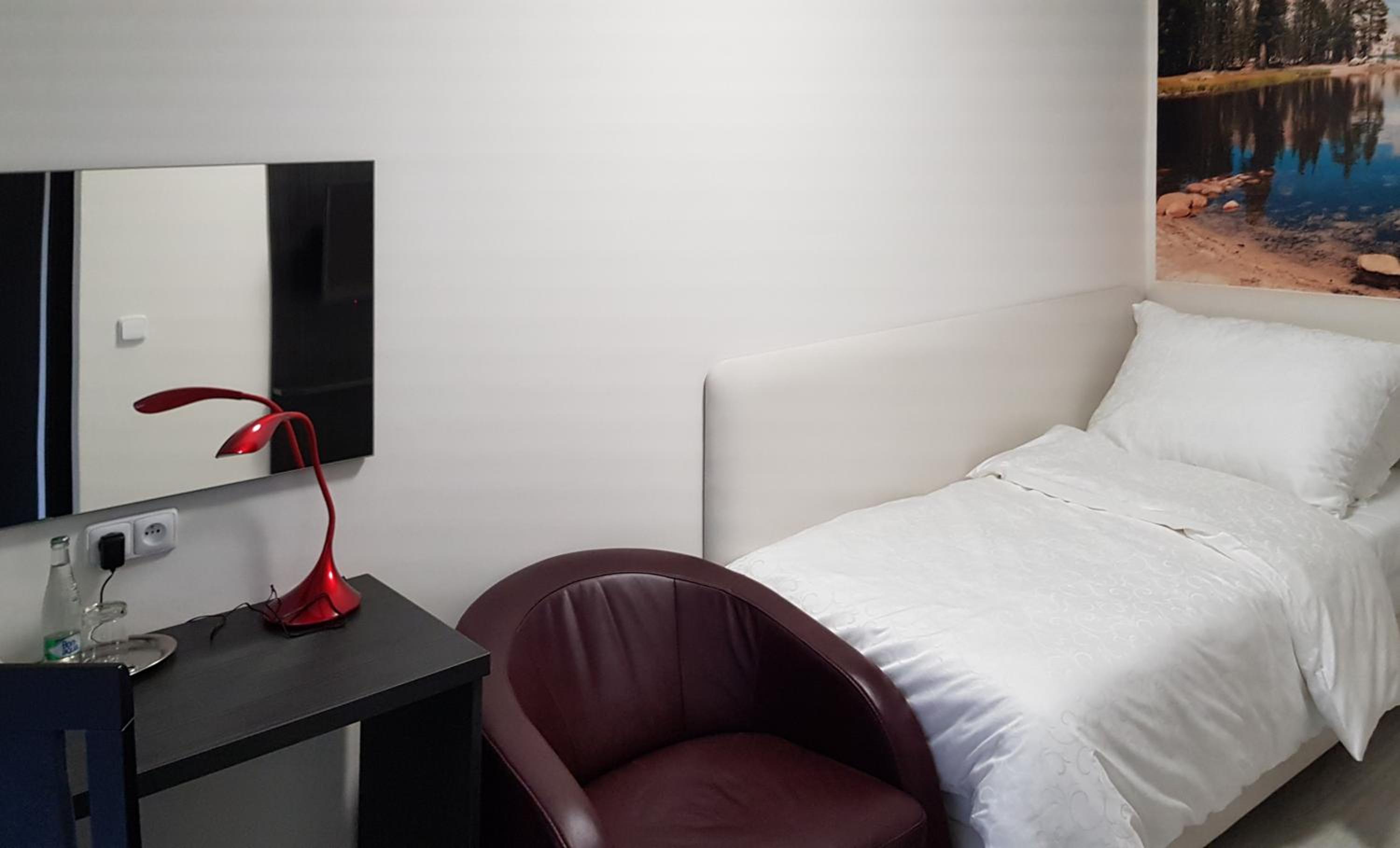 Single Room photo 1