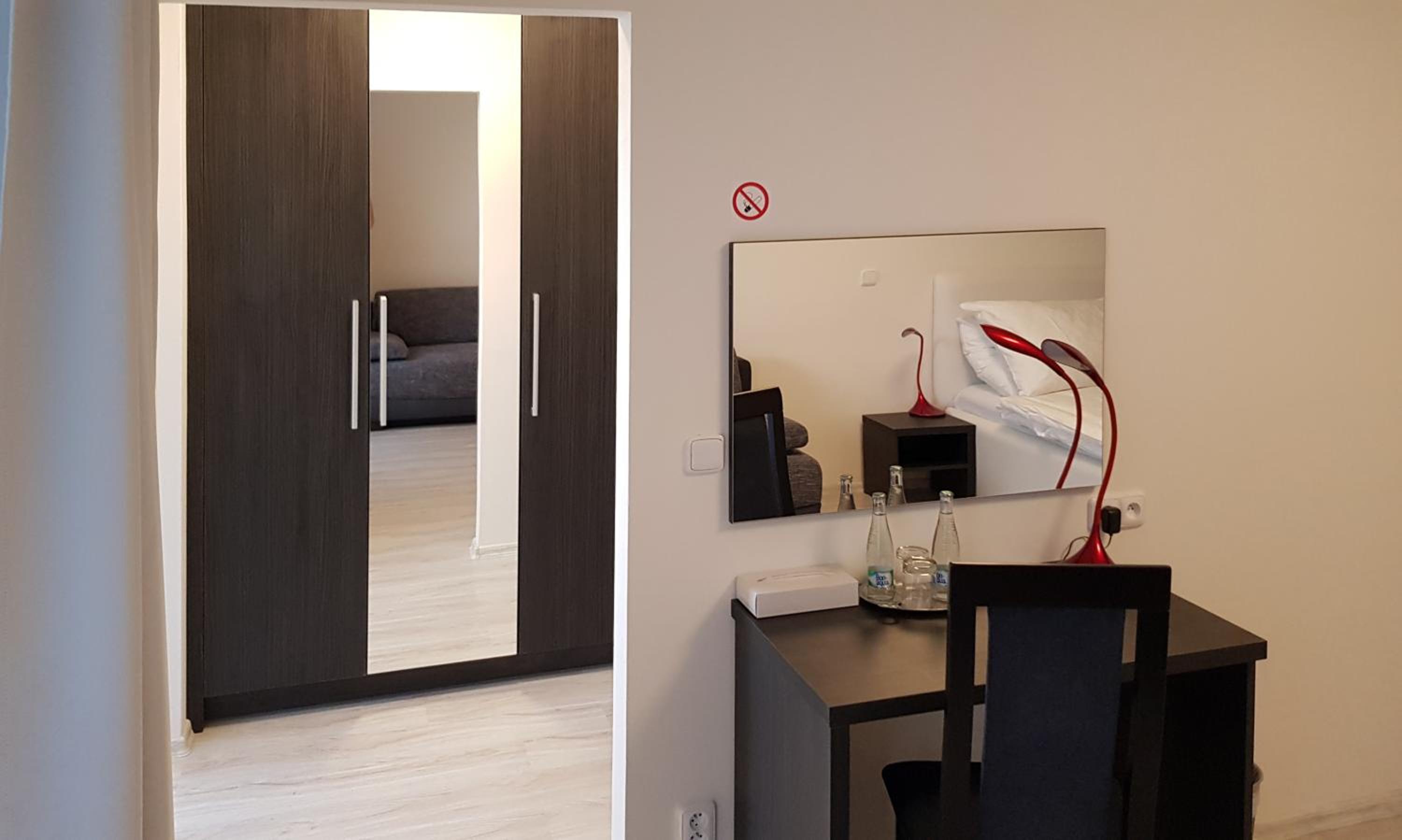 Double Room - Photo 23