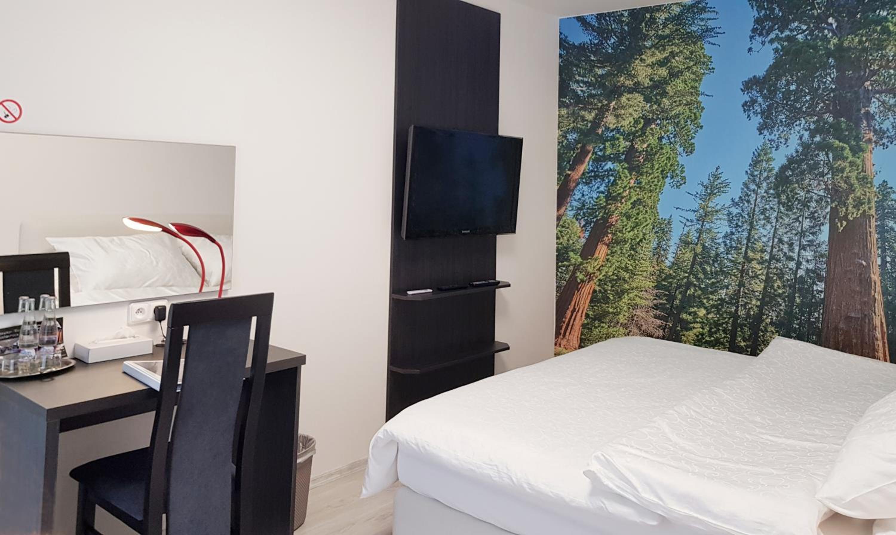 Double Room - Photo 10