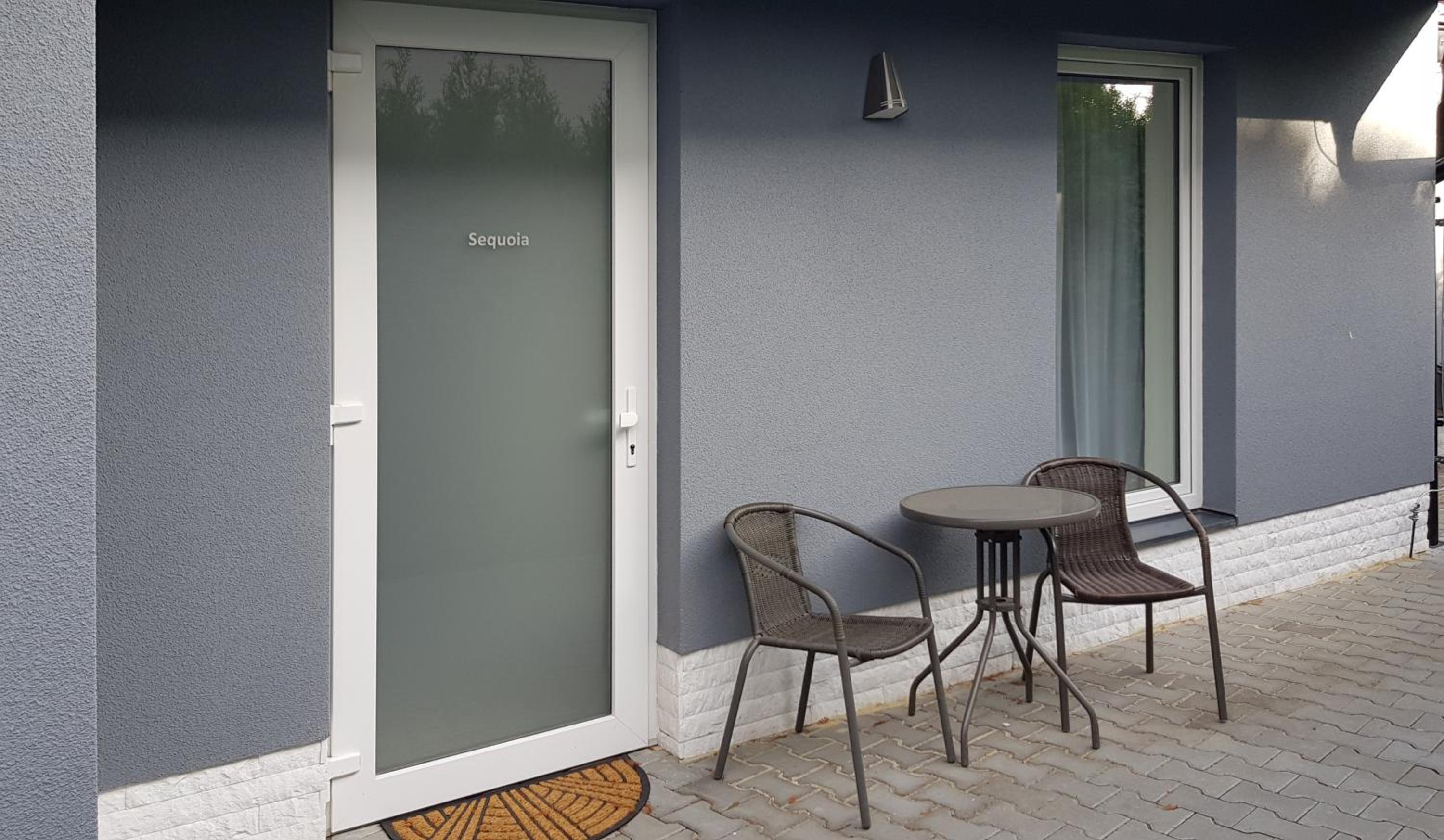 Double Room - Photo 16