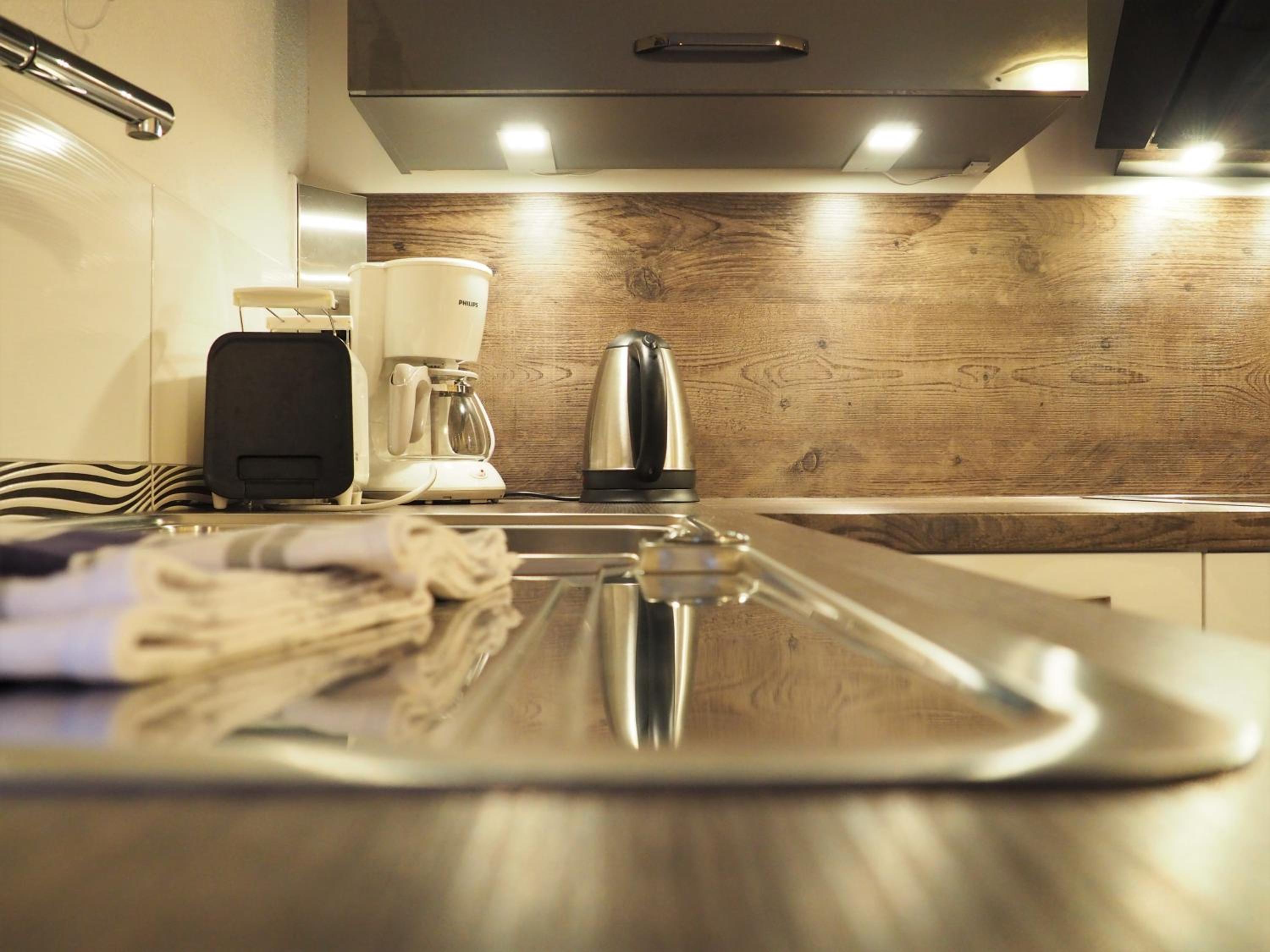 Apartment photo 2