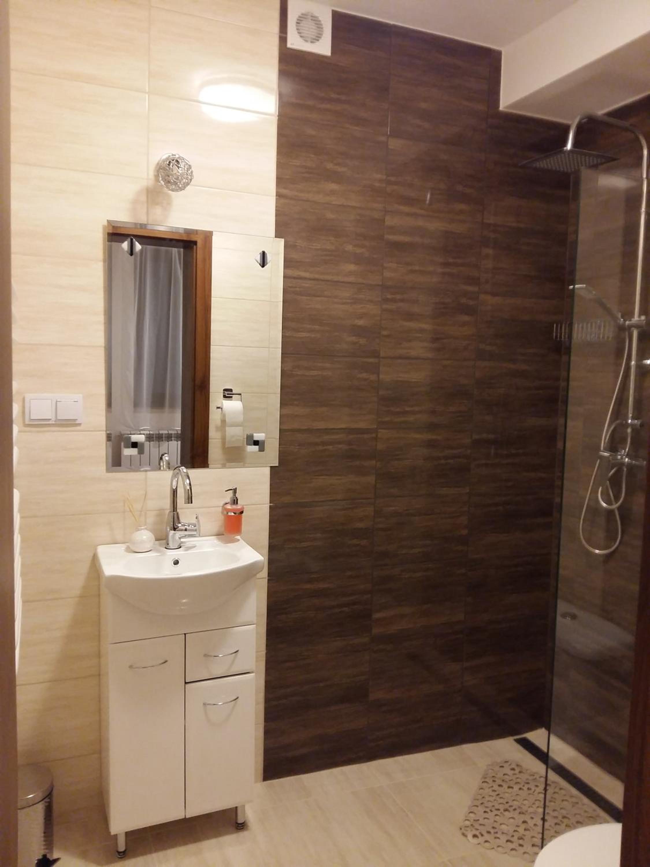 Triple Room with Bathroom photo 1