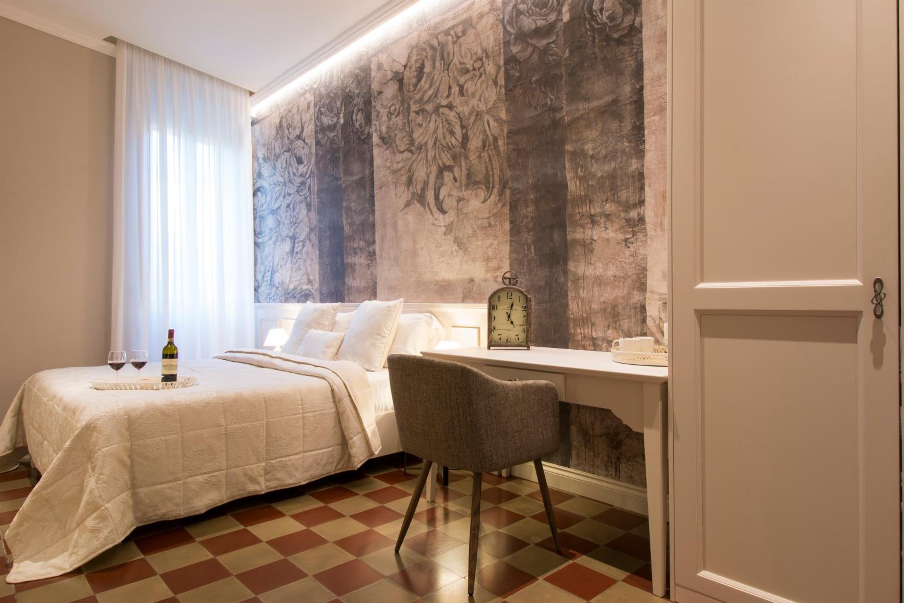 Comfort Triple Room - Photo 11