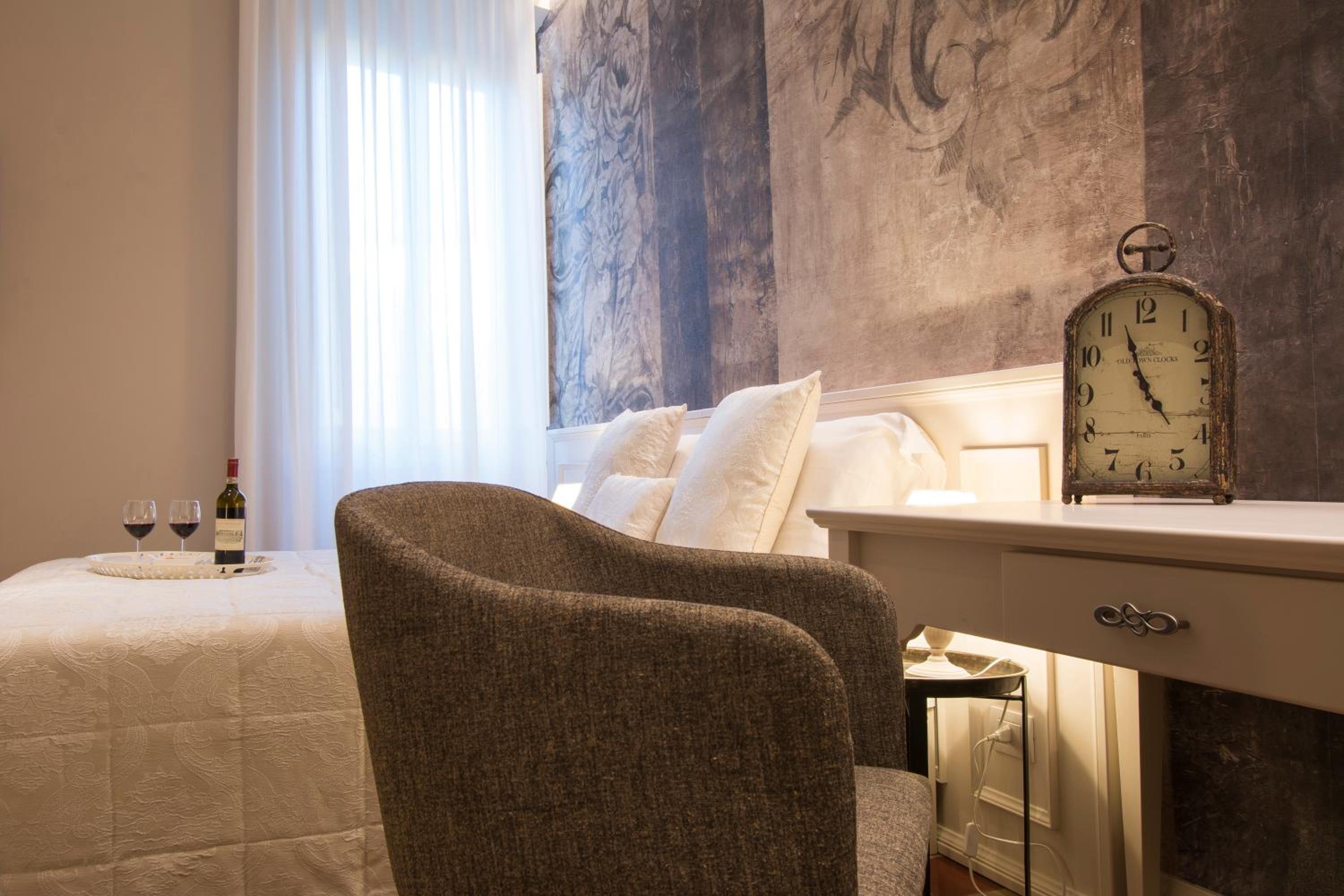 Comfort Triple Room - Photo 12