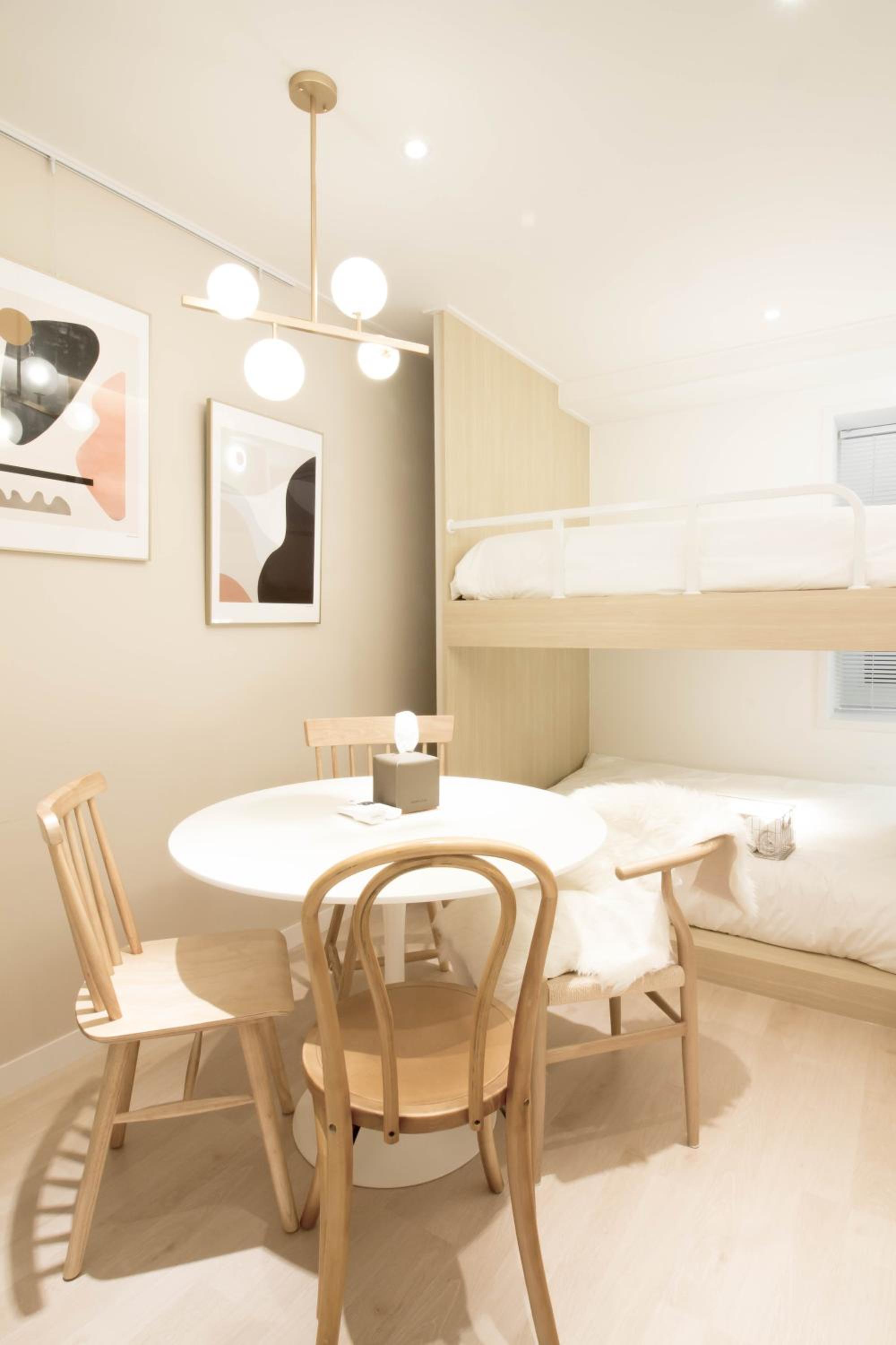 Quadruple Room - Photo 31