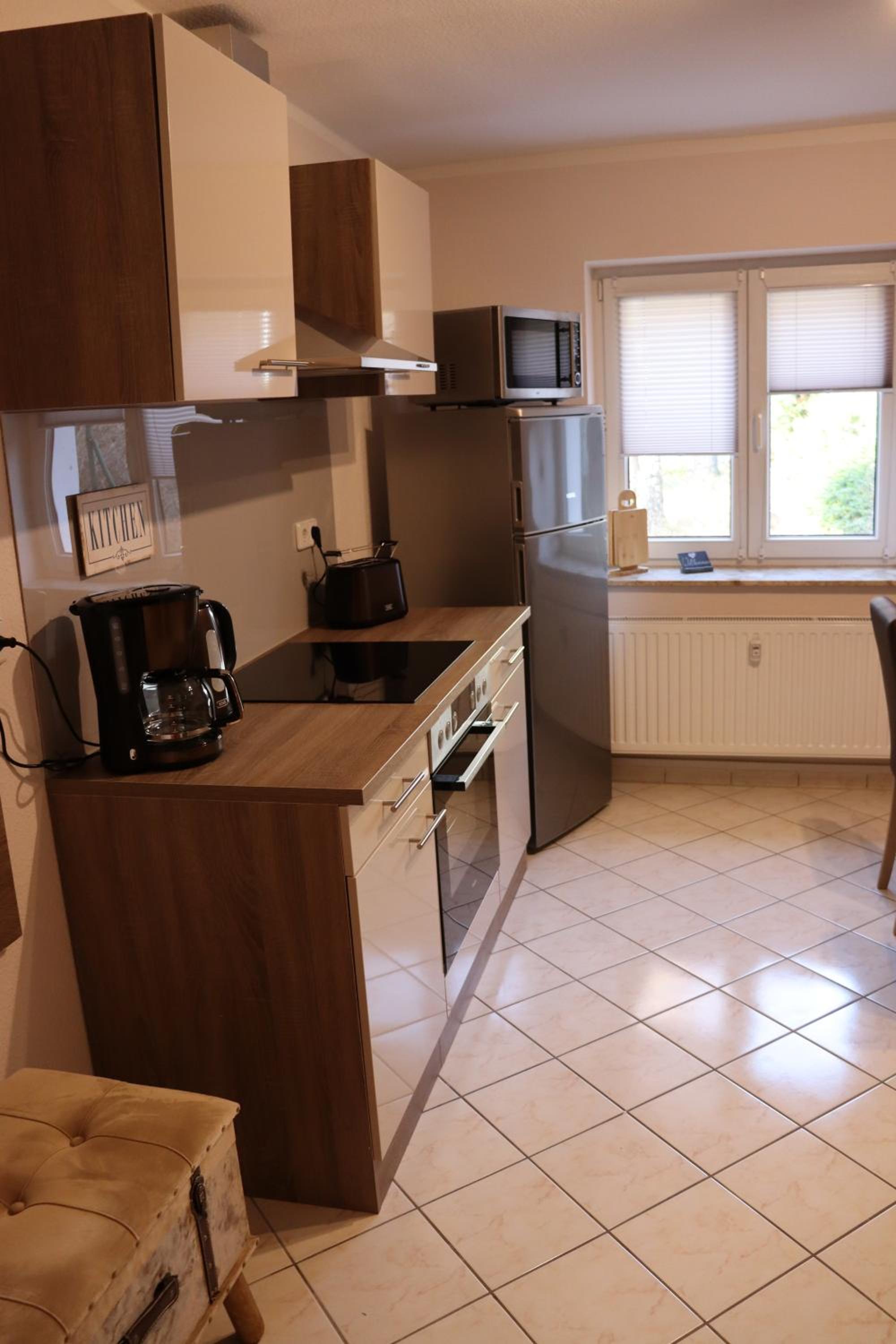 One-Bedroom Apartment - Photo 12