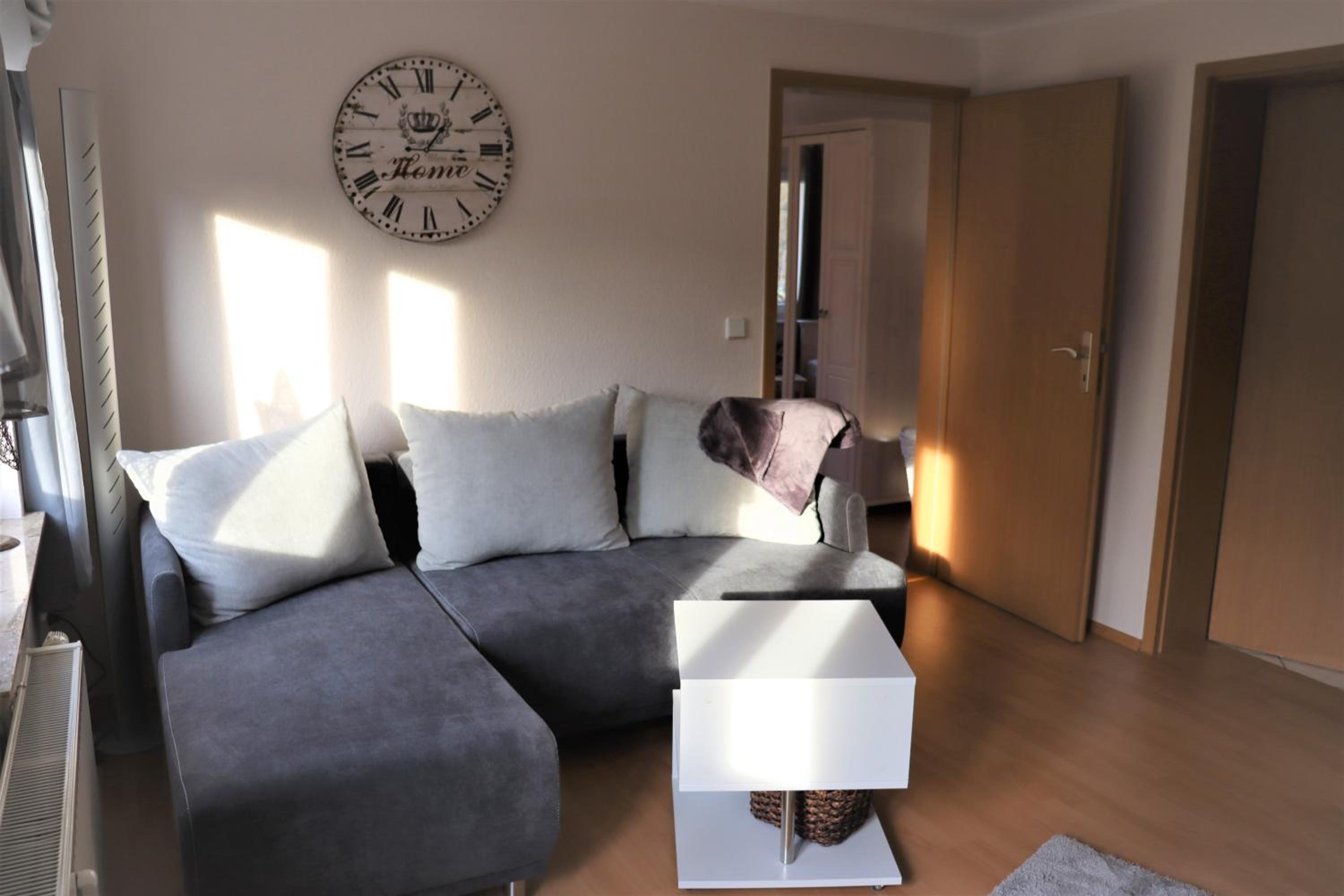 One-Bedroom Apartment - Photo 6