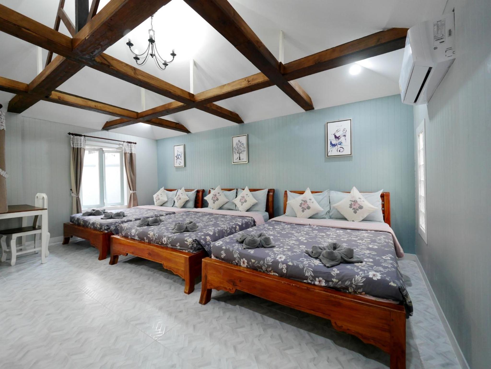 Family Bungalow photo 2